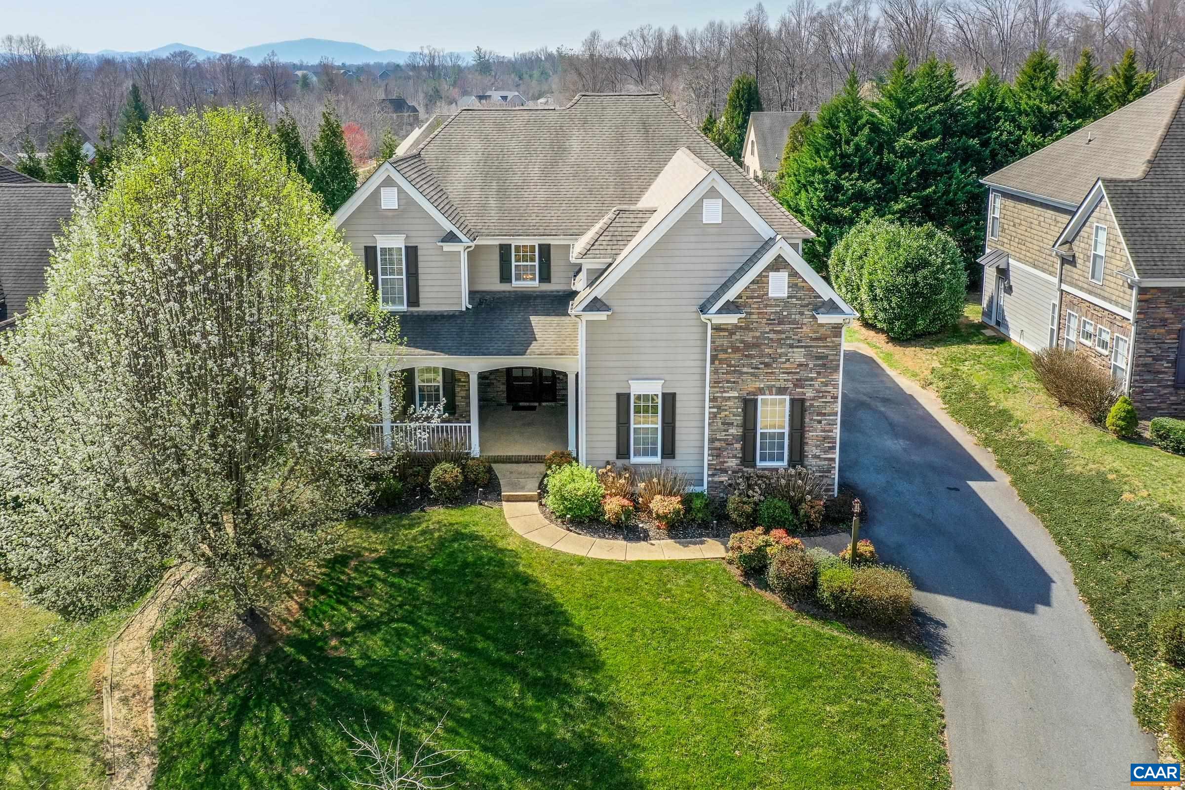 5237 PARK RIDGE CT