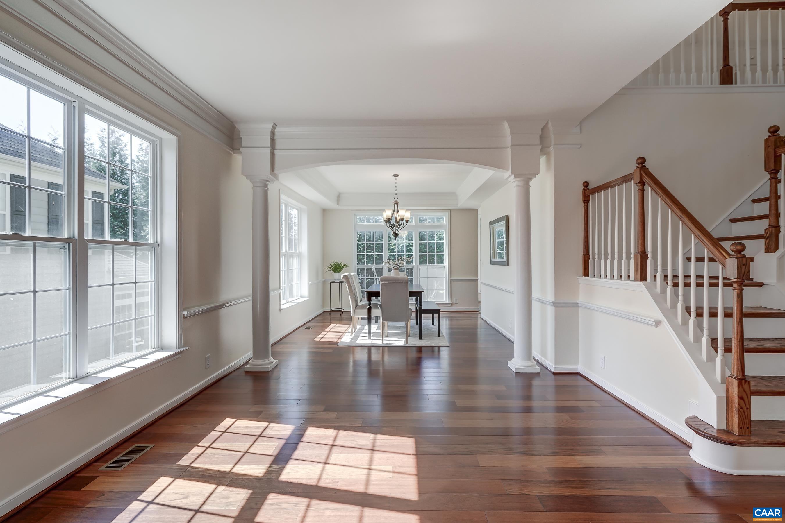 5237 PARK RIDGE CT