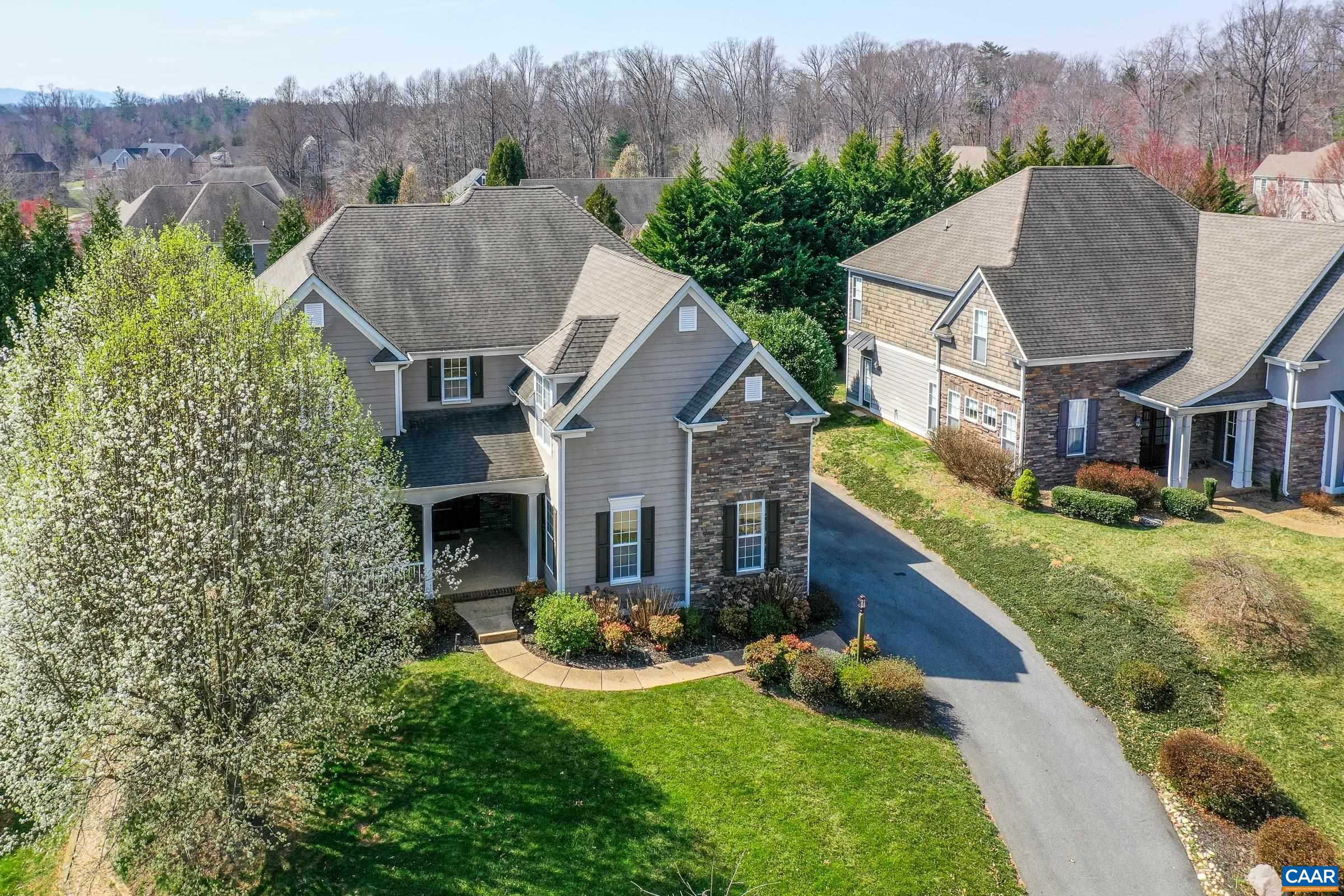 5237 PARK RIDGE CT