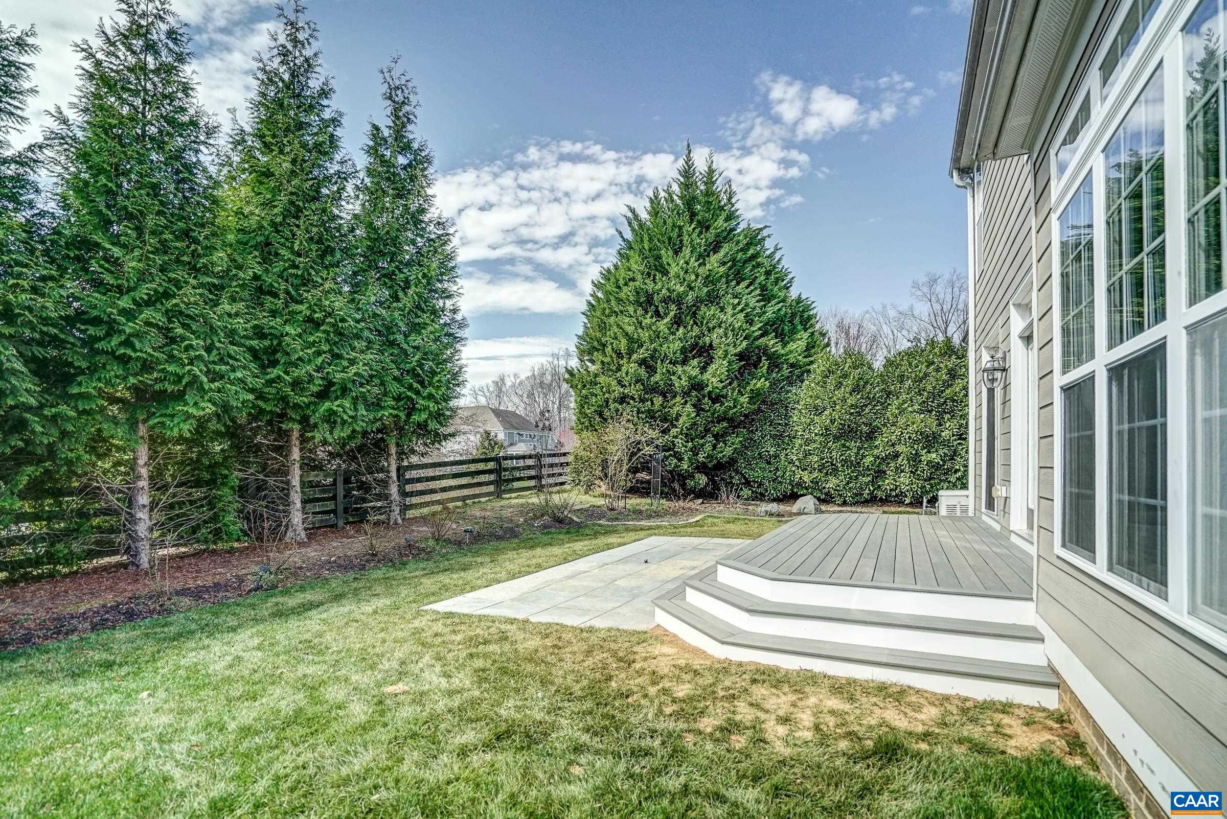 5237 PARK RIDGE CT