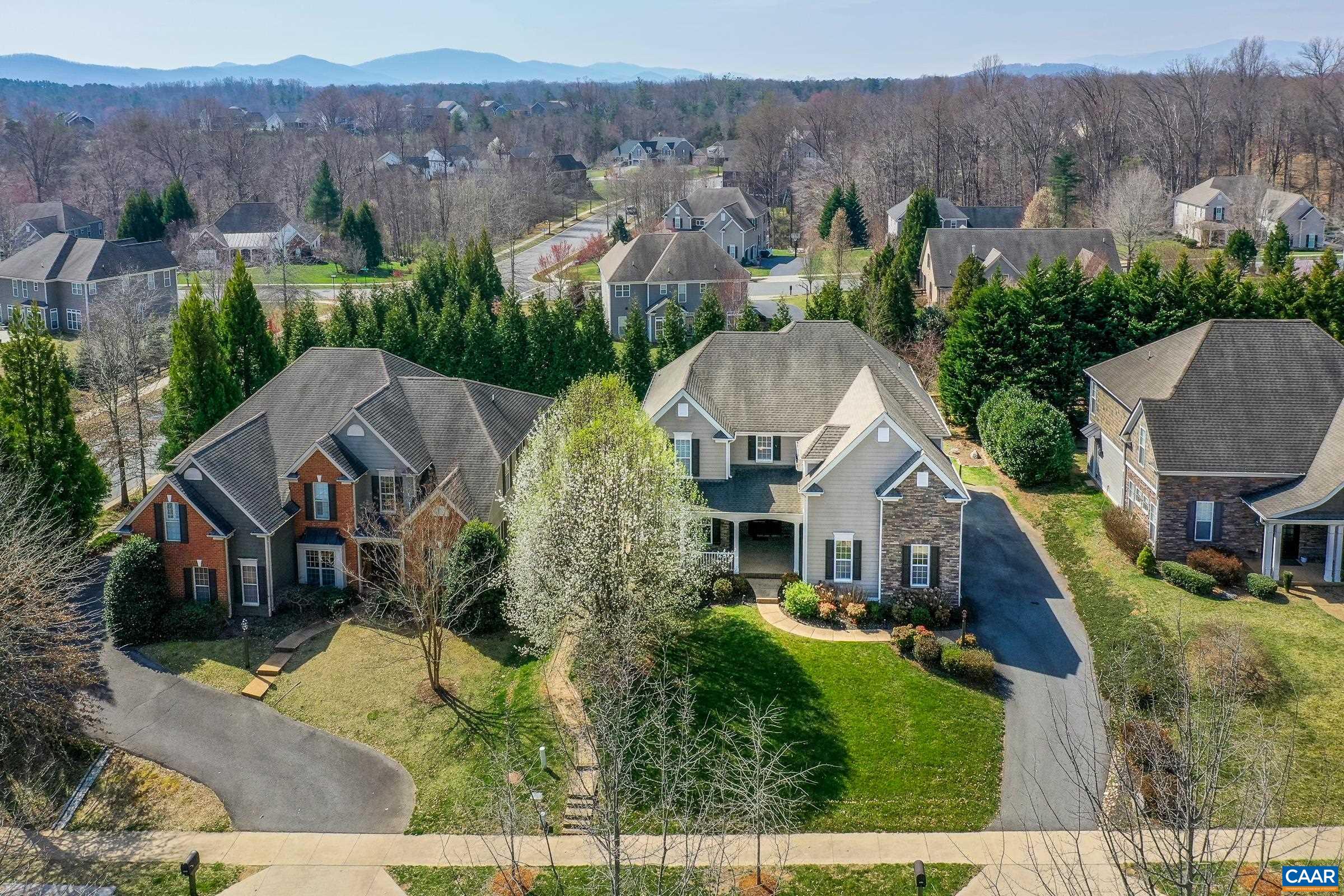 5237 PARK RIDGE CT