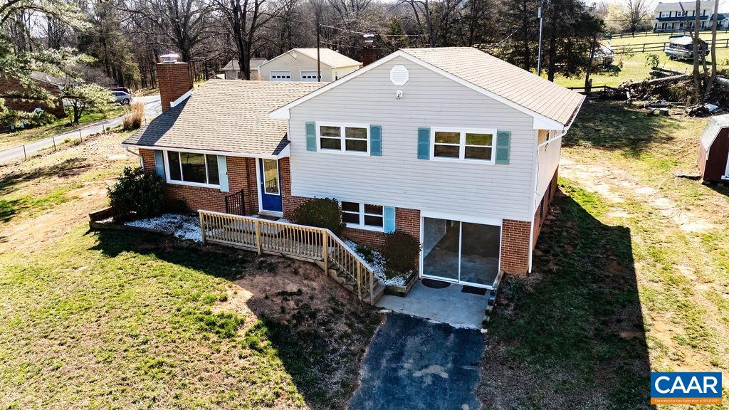 492 AVON RD