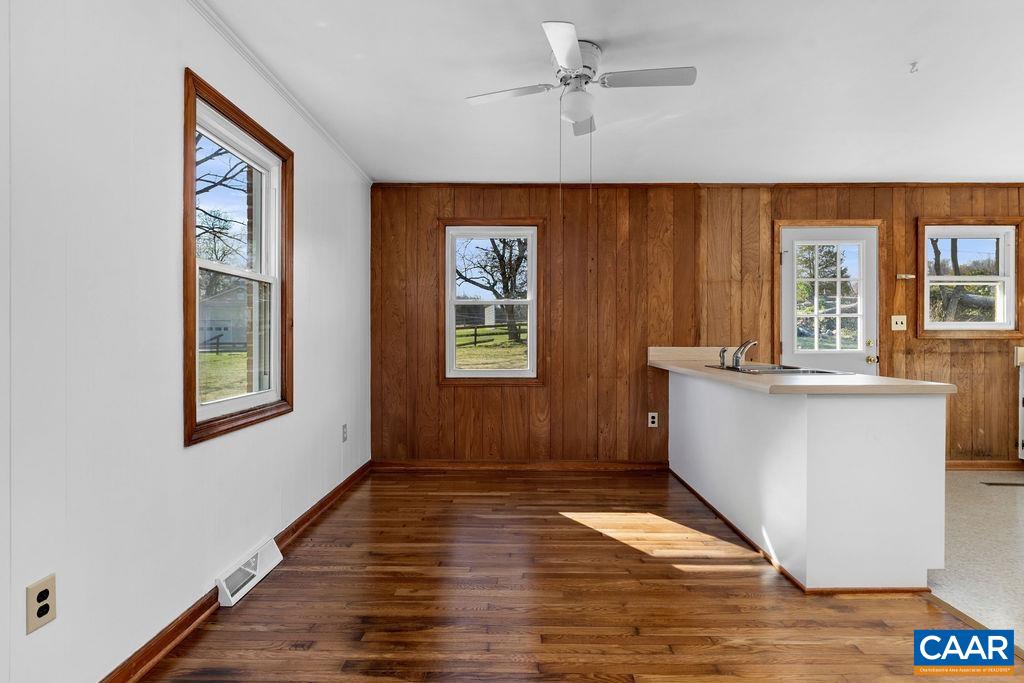 492 AVON RD