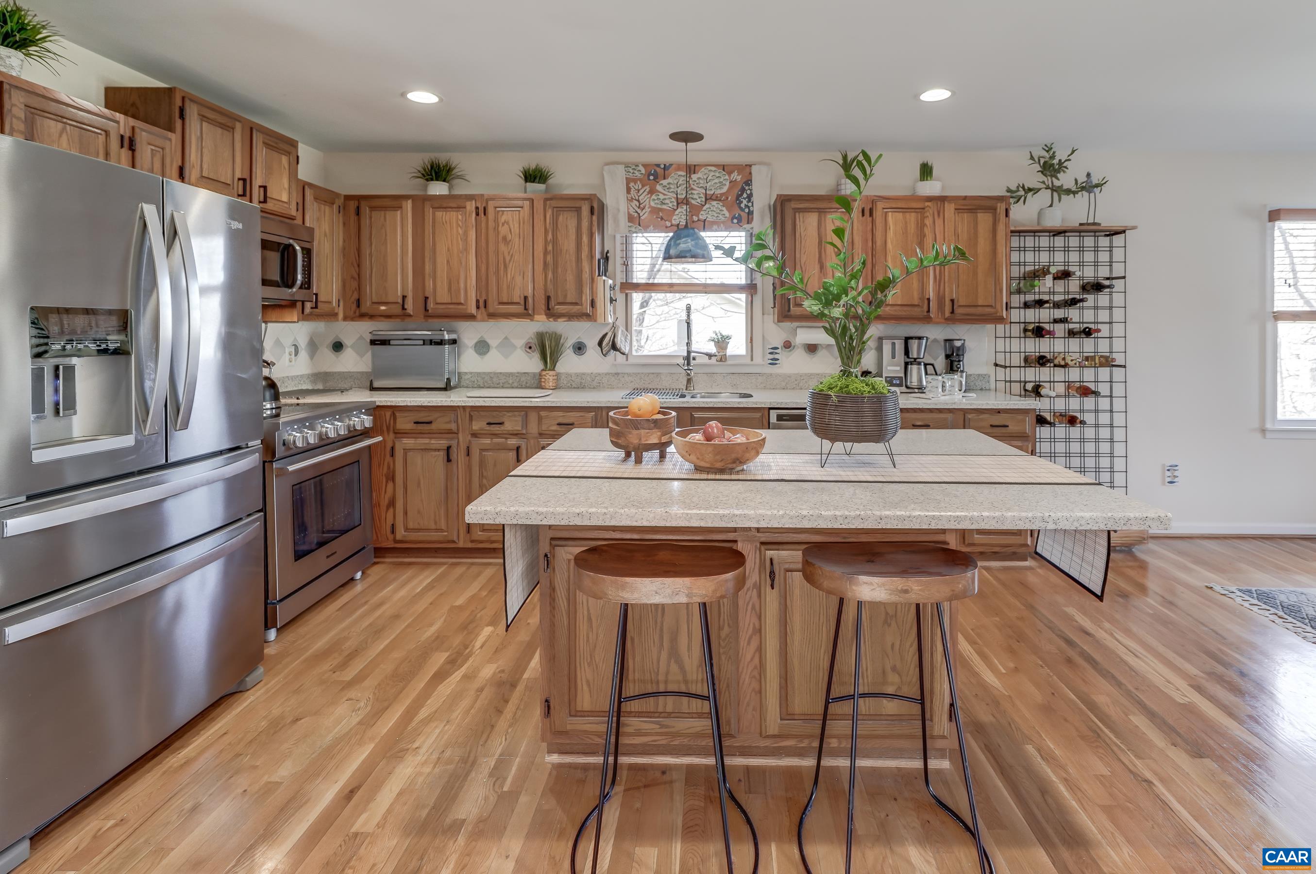 64 DAHLIA RD