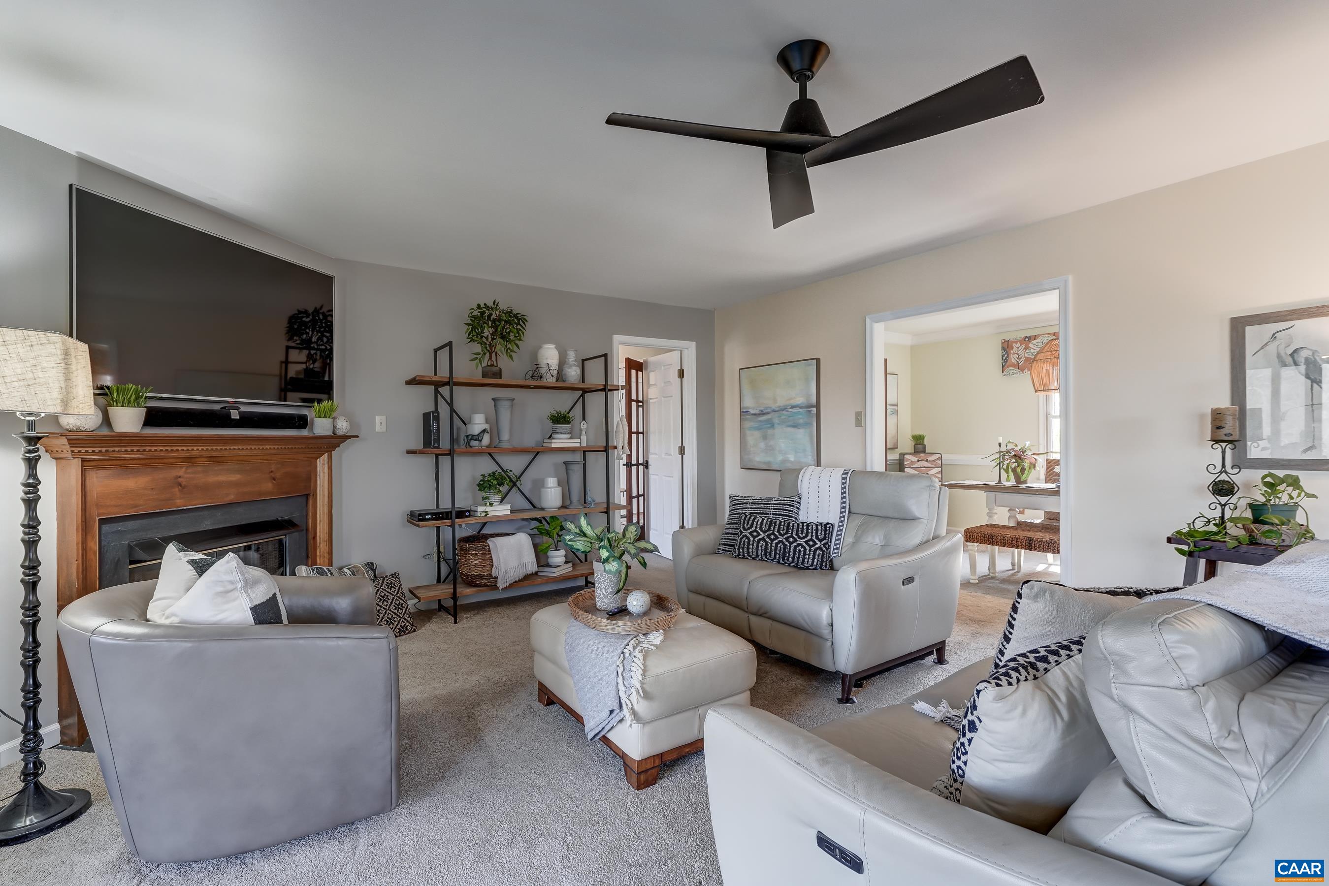 64 DAHLIA RD