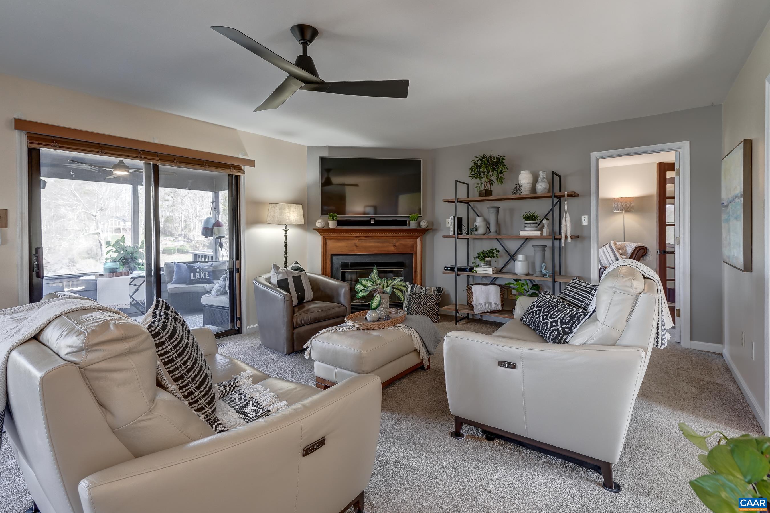 64 DAHLIA RD
