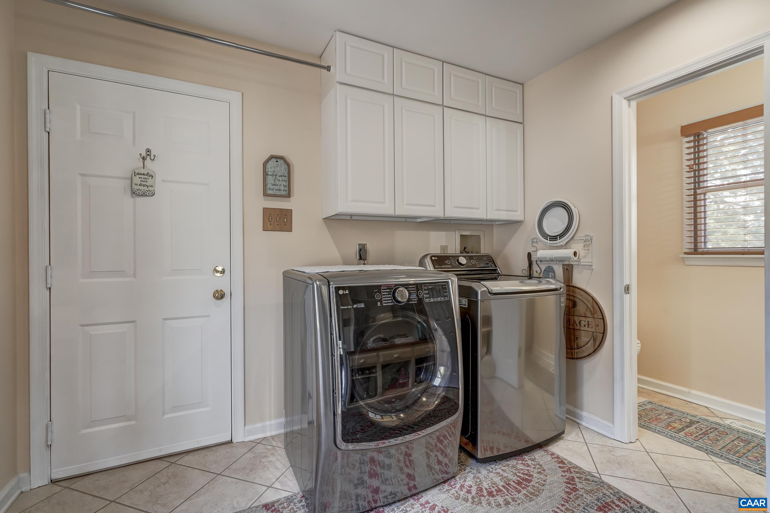 64 DAHLIA RD