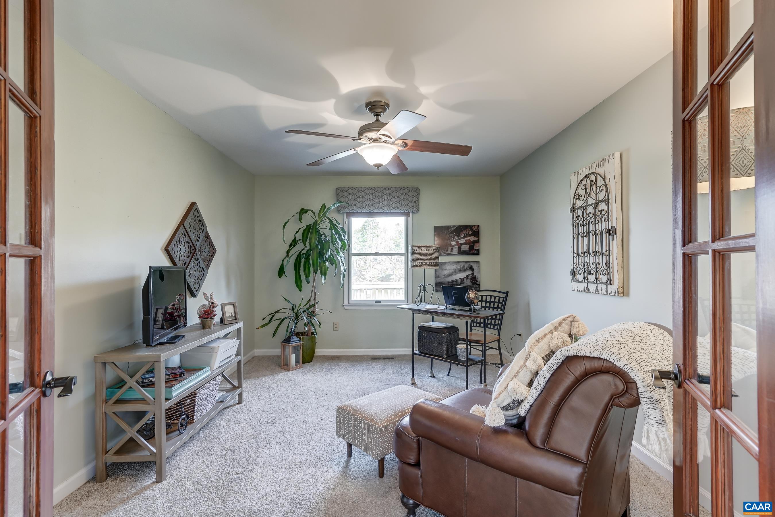 64 DAHLIA RD