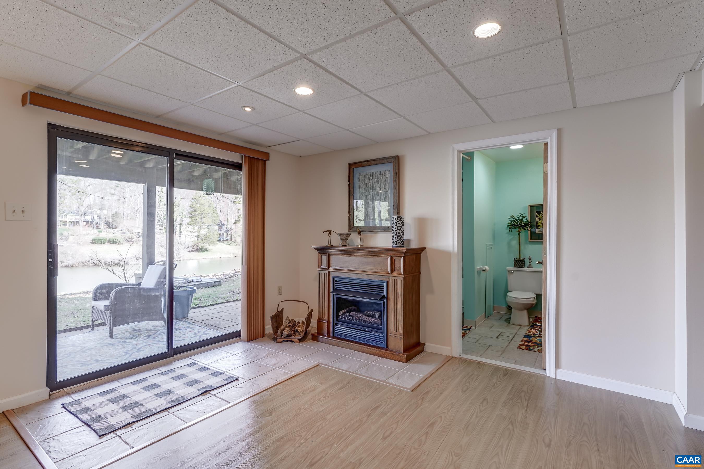 64 DAHLIA RD