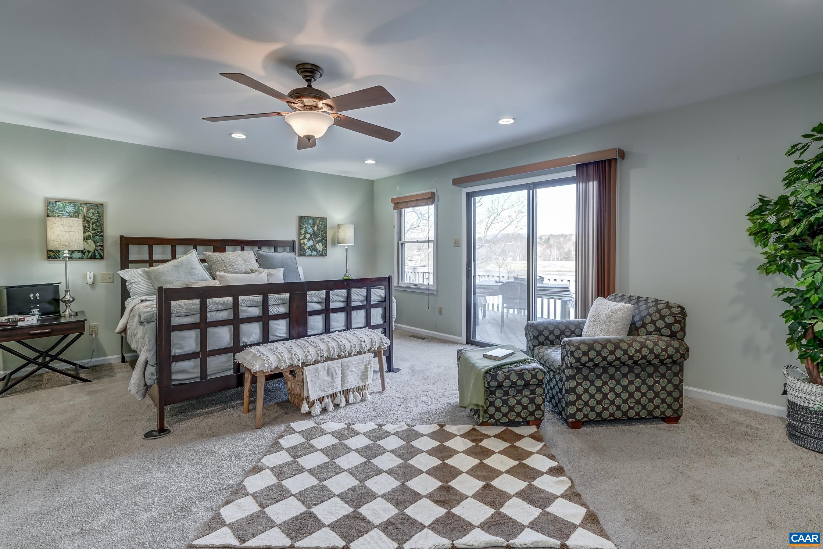 64 DAHLIA RD