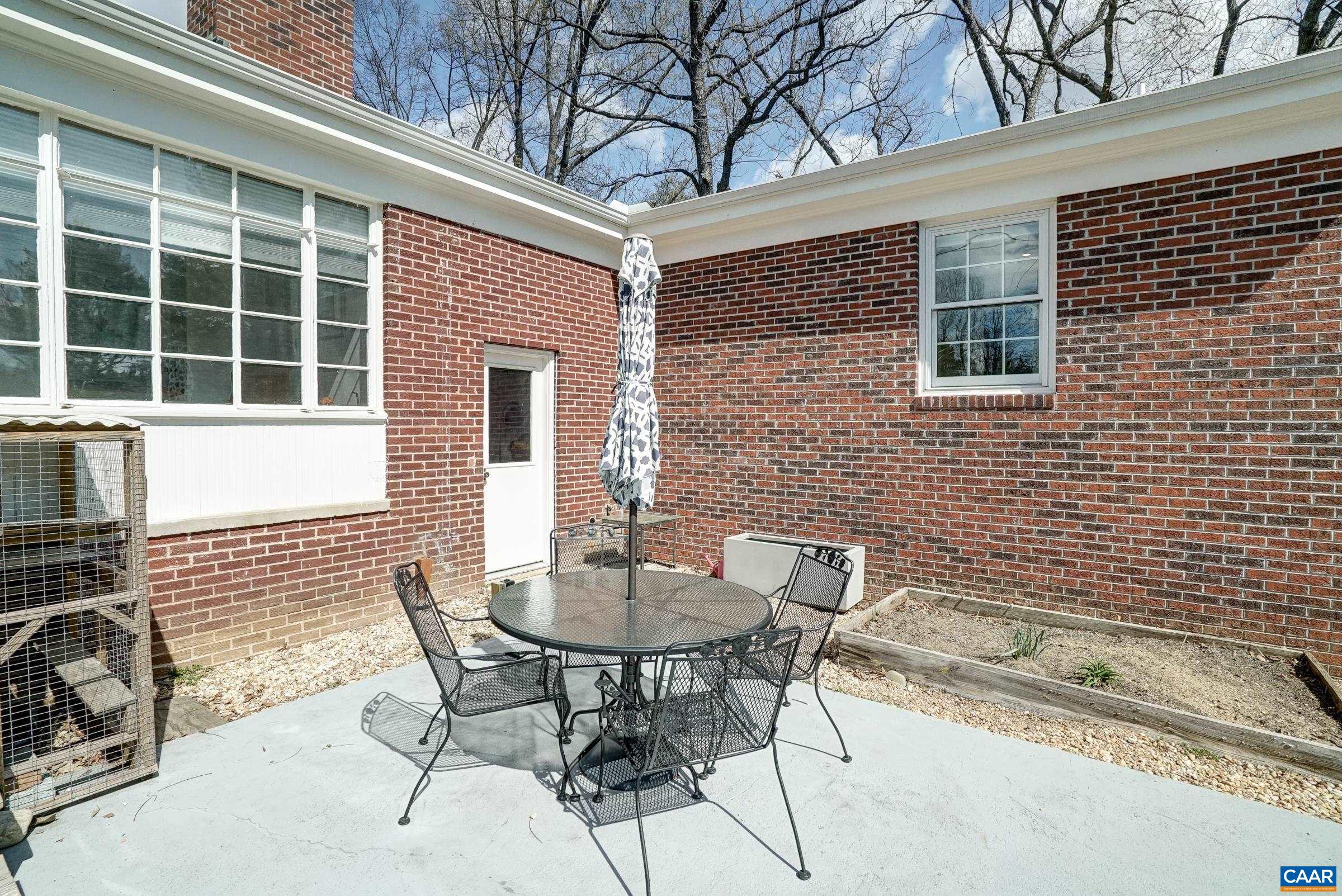 1291 SAINT GEORGE ST