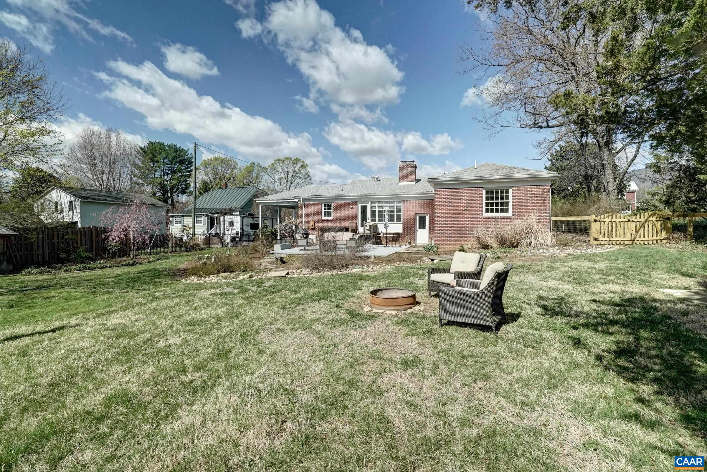 1291 SAINT GEORGE ST