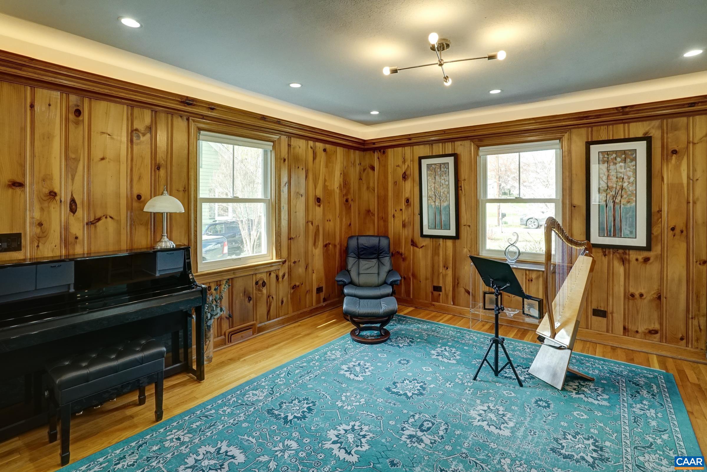 1291 SAINT GEORGE ST