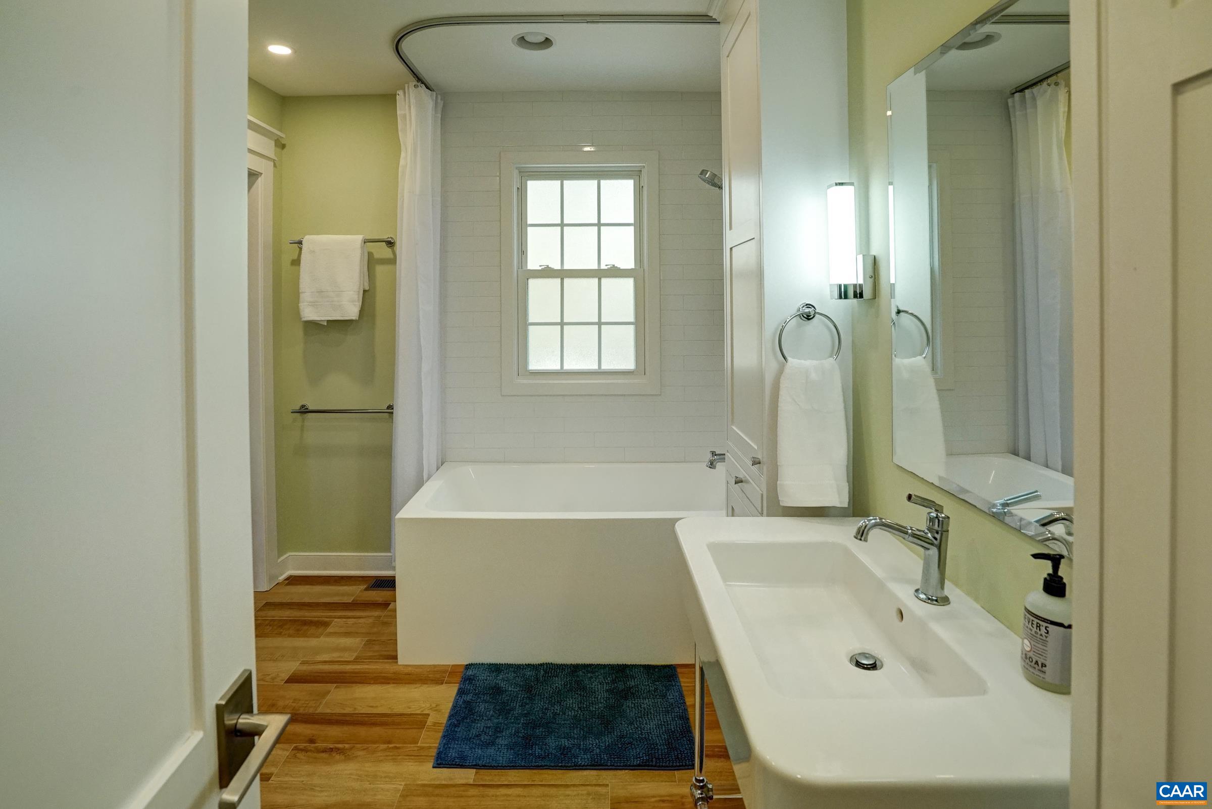 1291 SAINT GEORGE ST