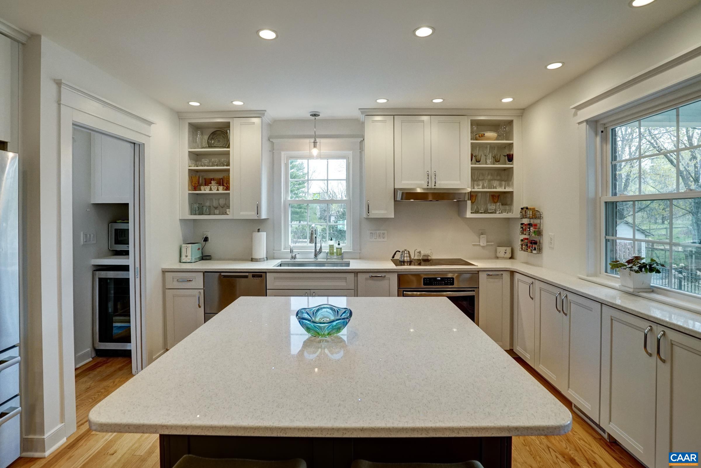 1291 SAINT GEORGE ST