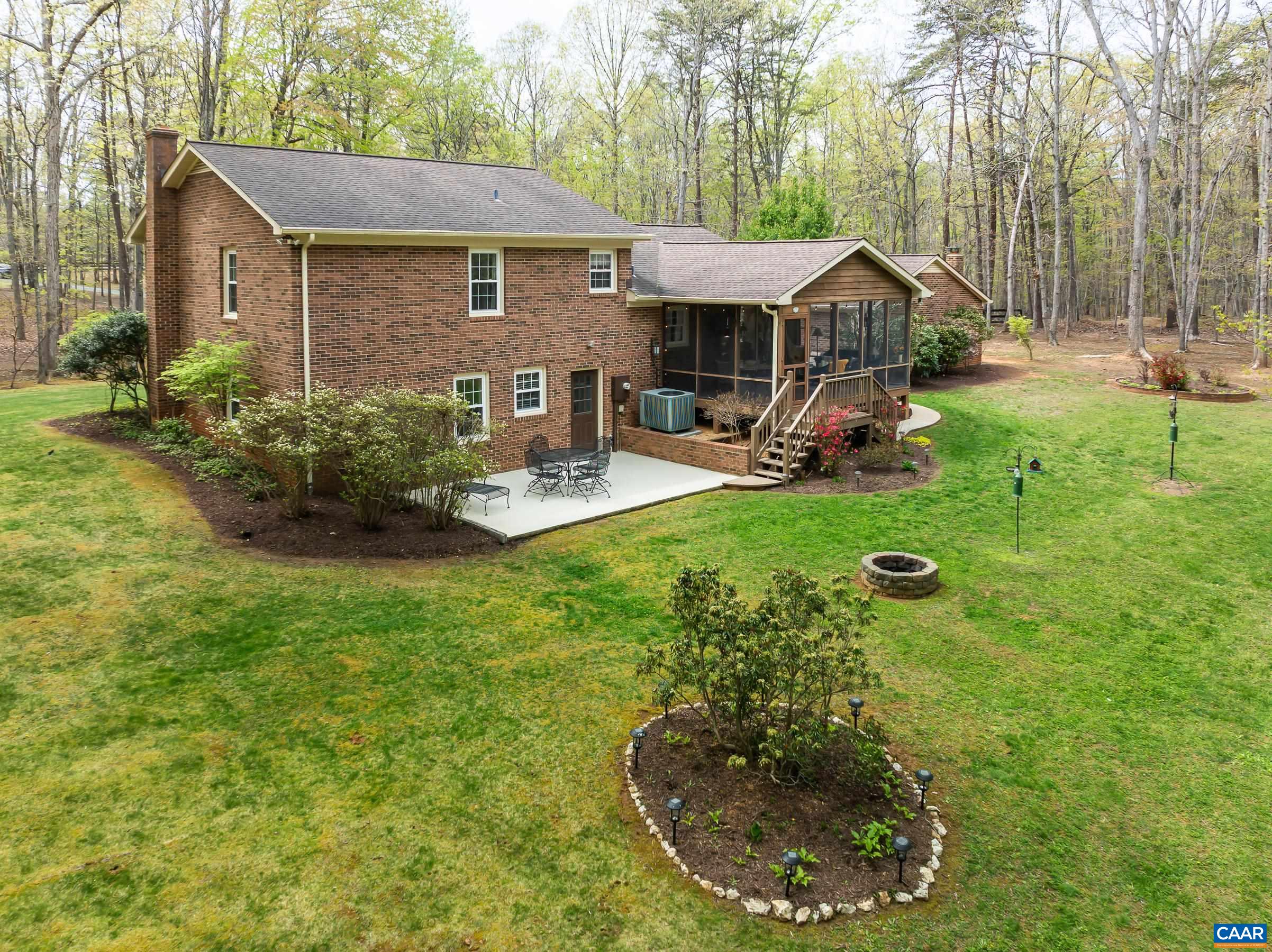 4045 BUCK ISLAND RD