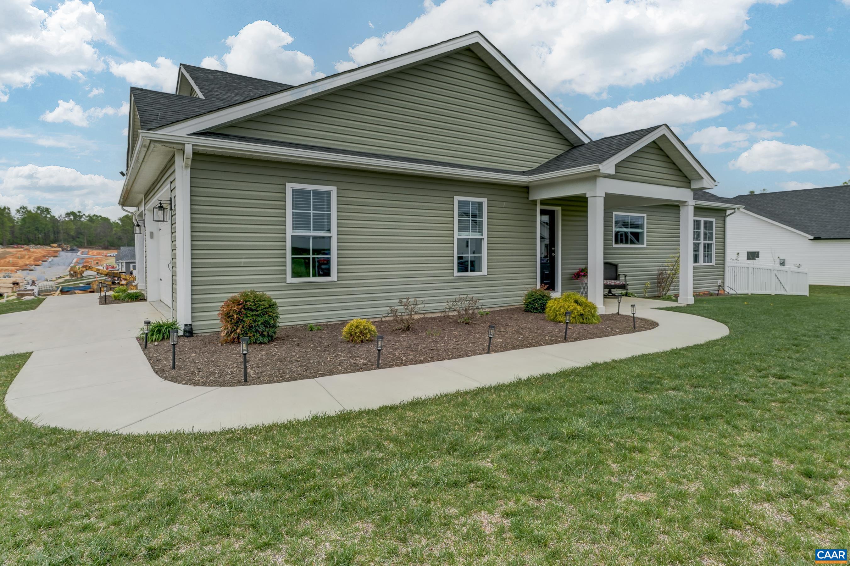 147 LANGLEY DR