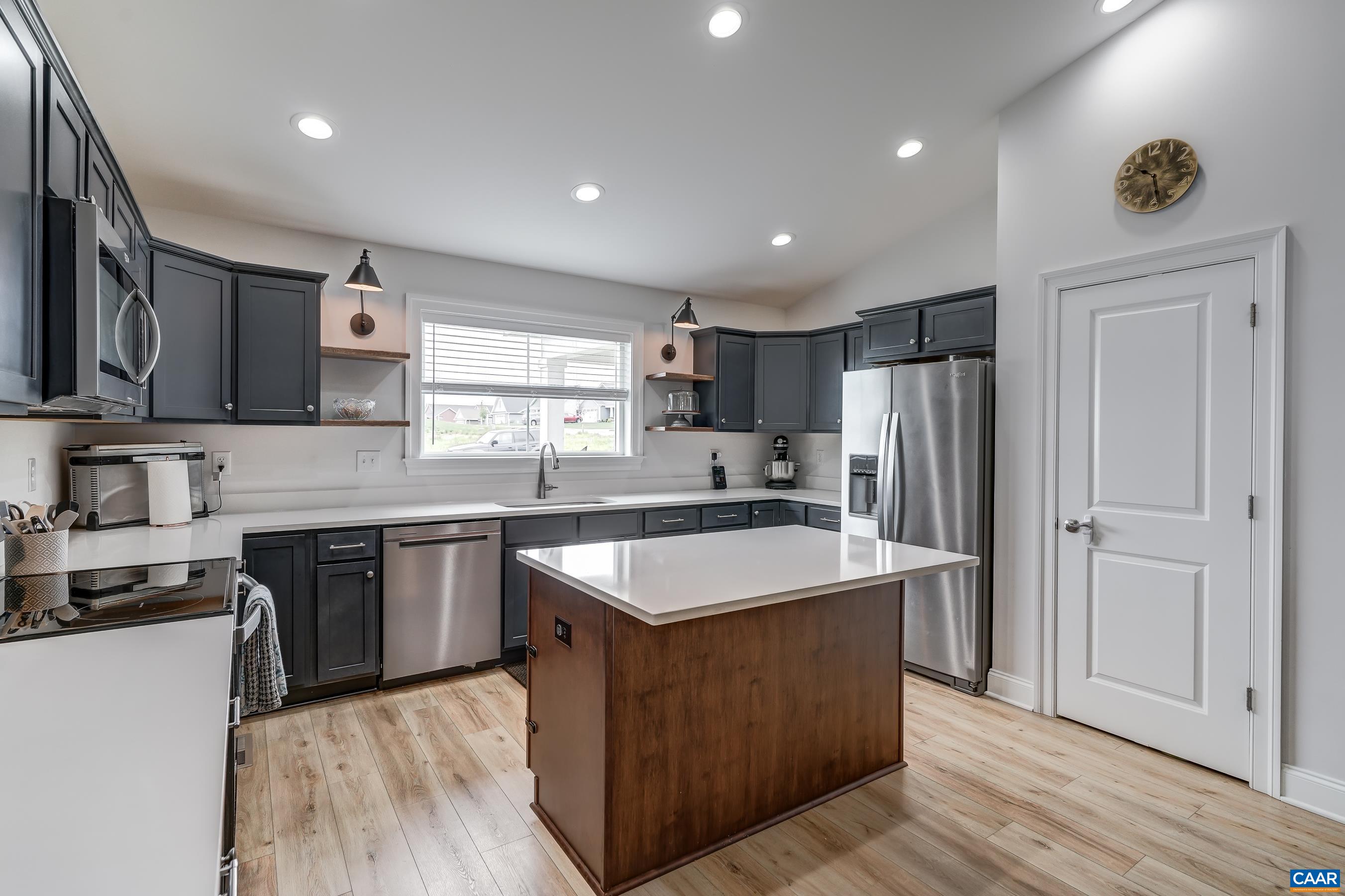 147 LANGLEY DR