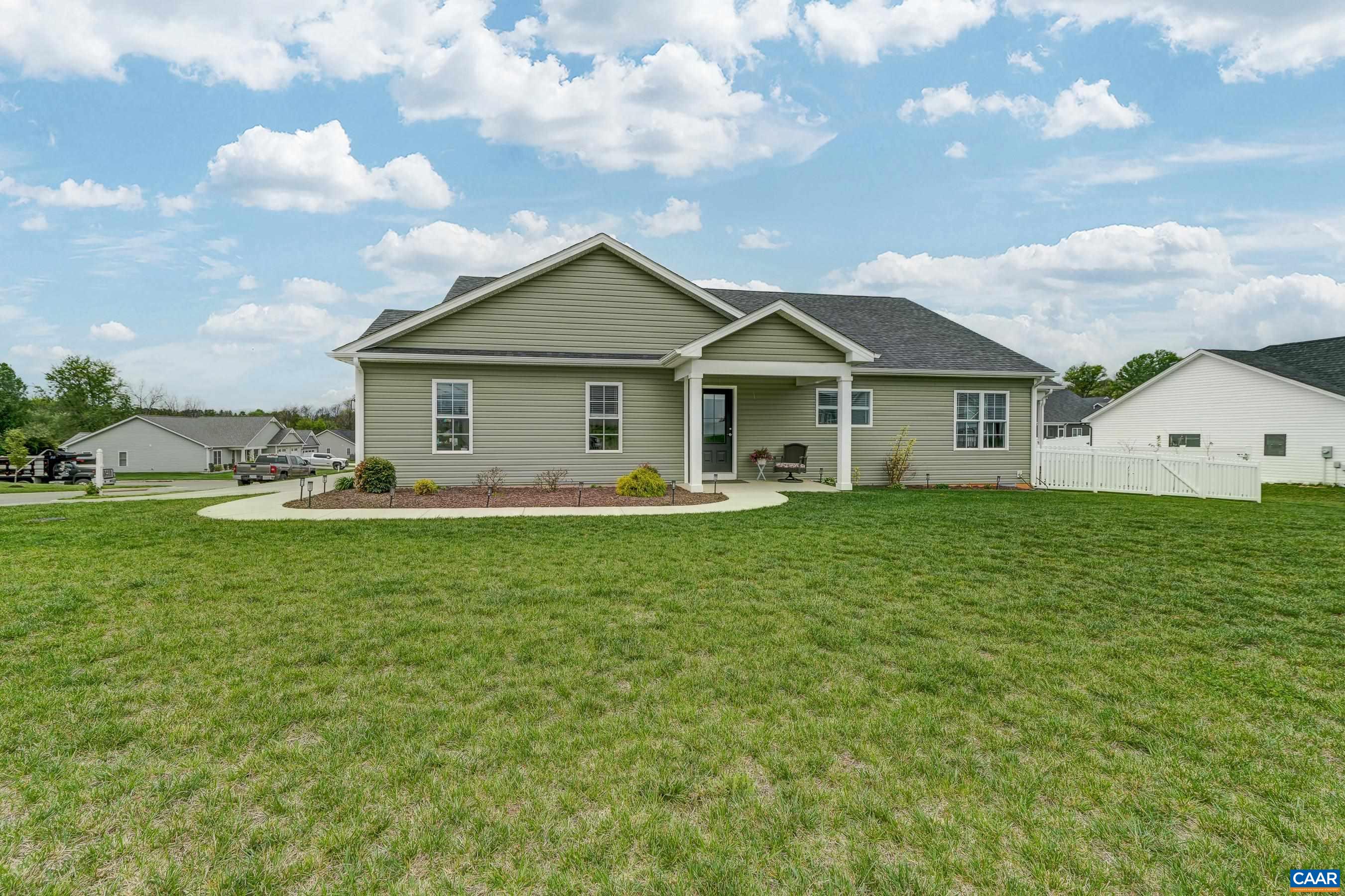 147 LANGLEY DR