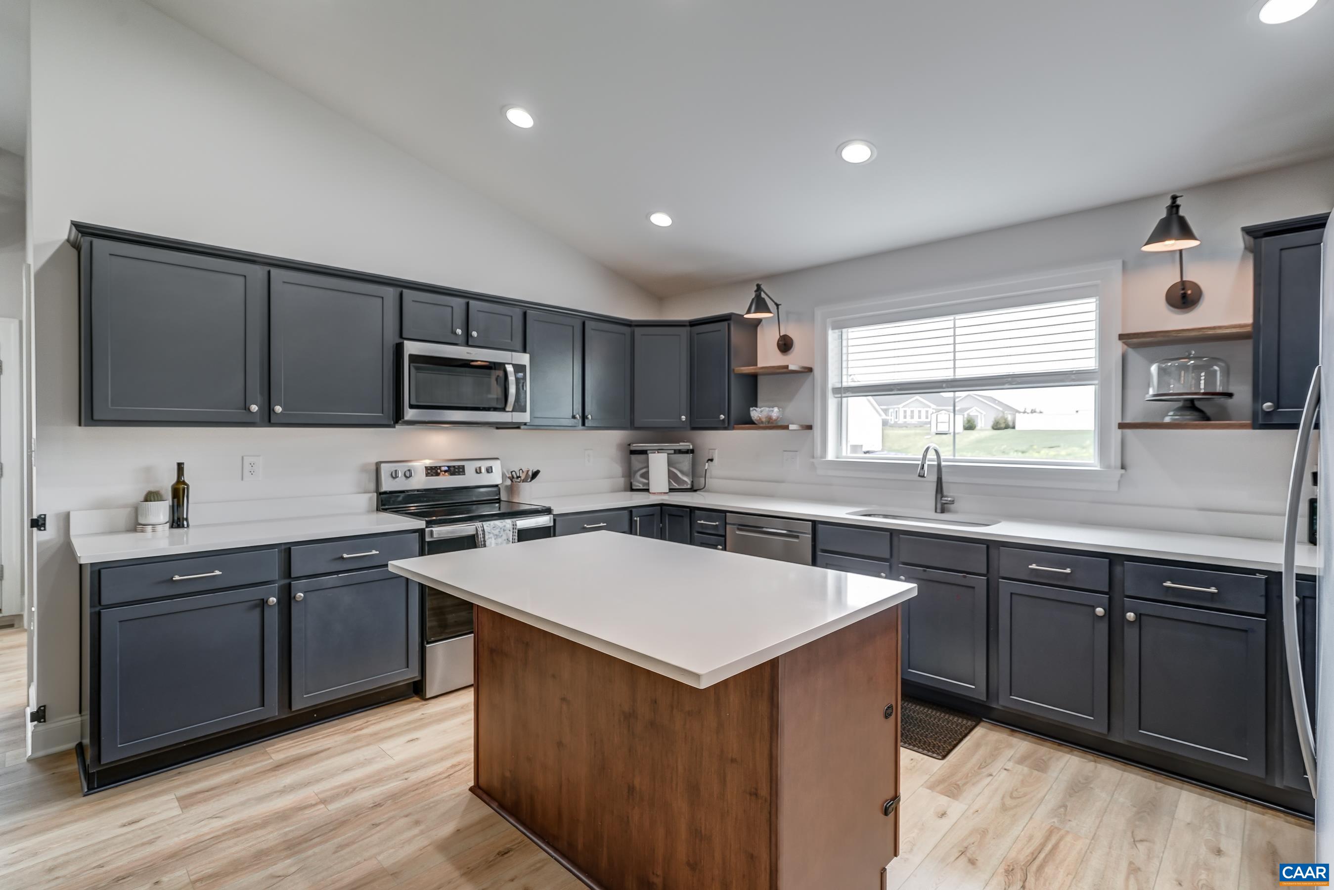 147 LANGLEY DR