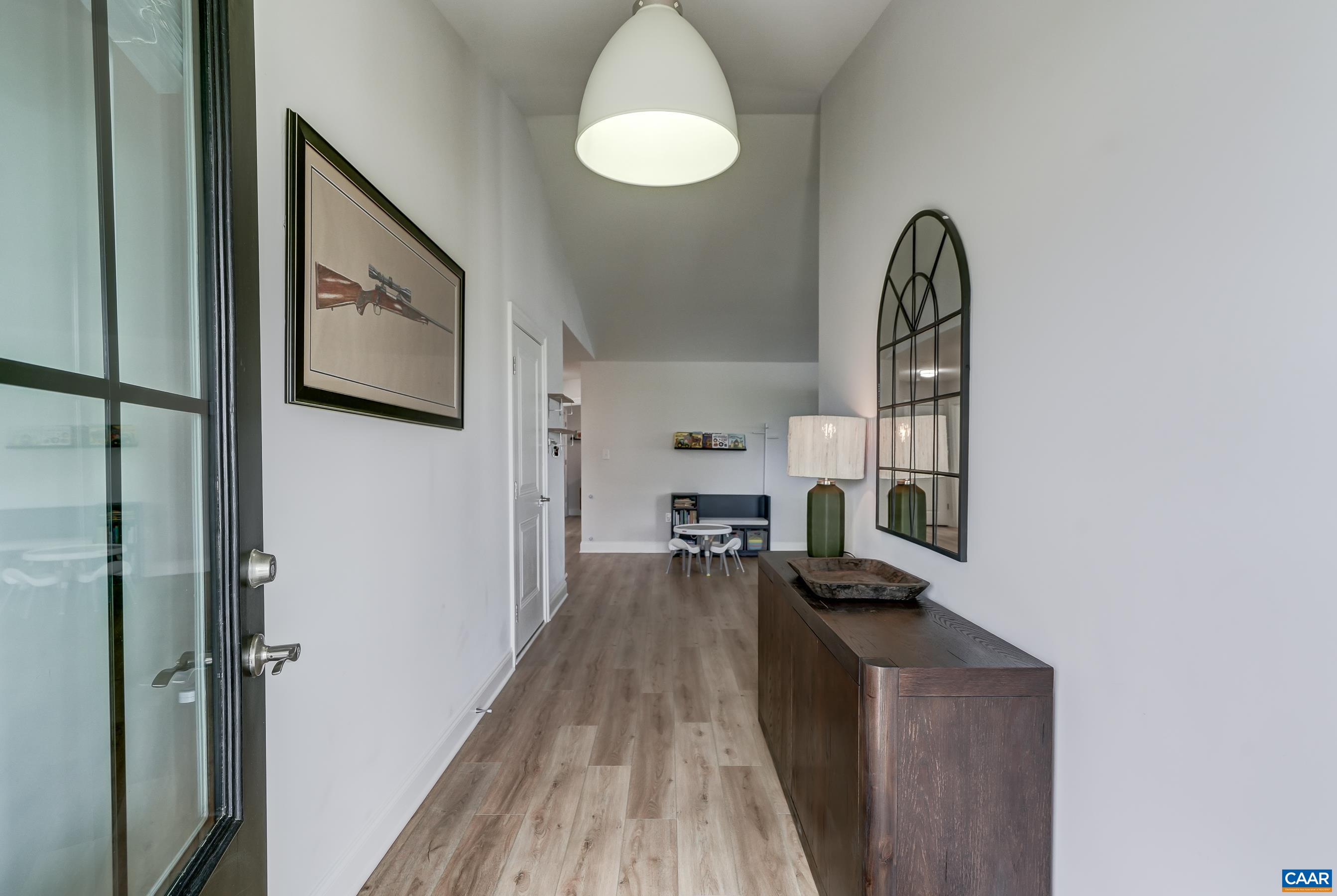 147 LANGLEY DR