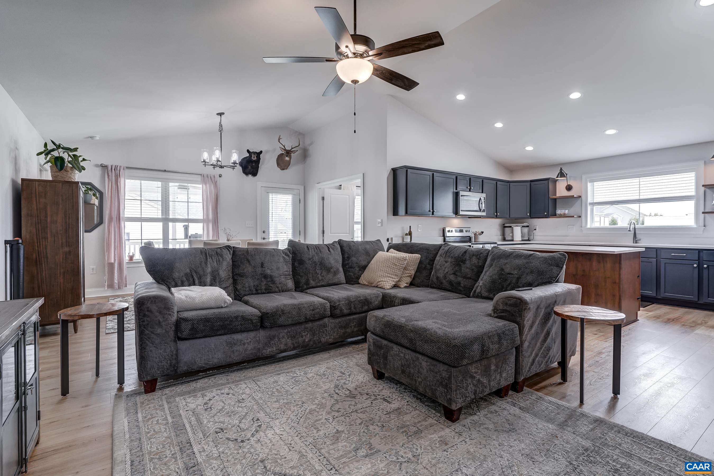 147 LANGLEY DR