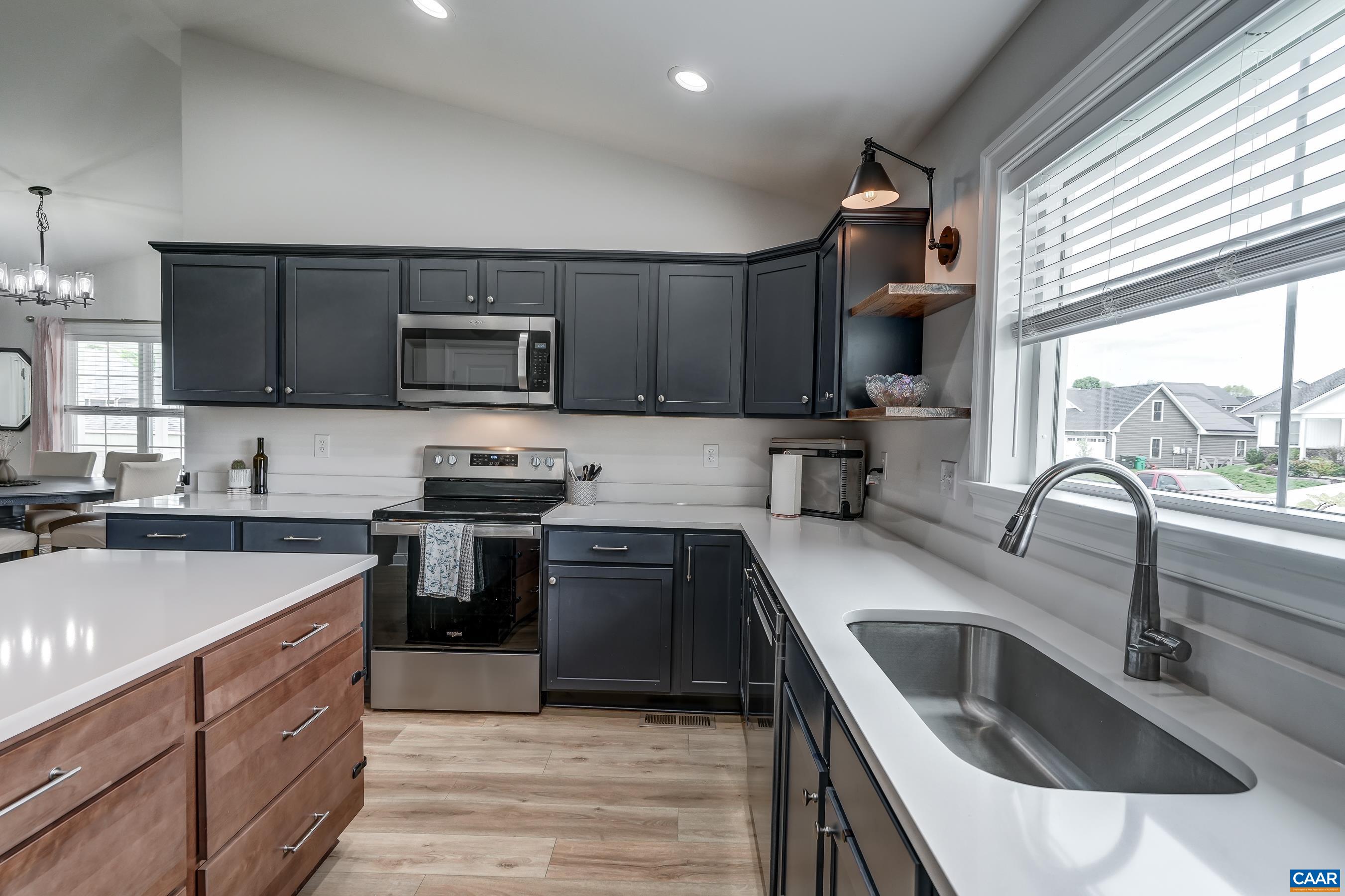 147 LANGLEY DR
