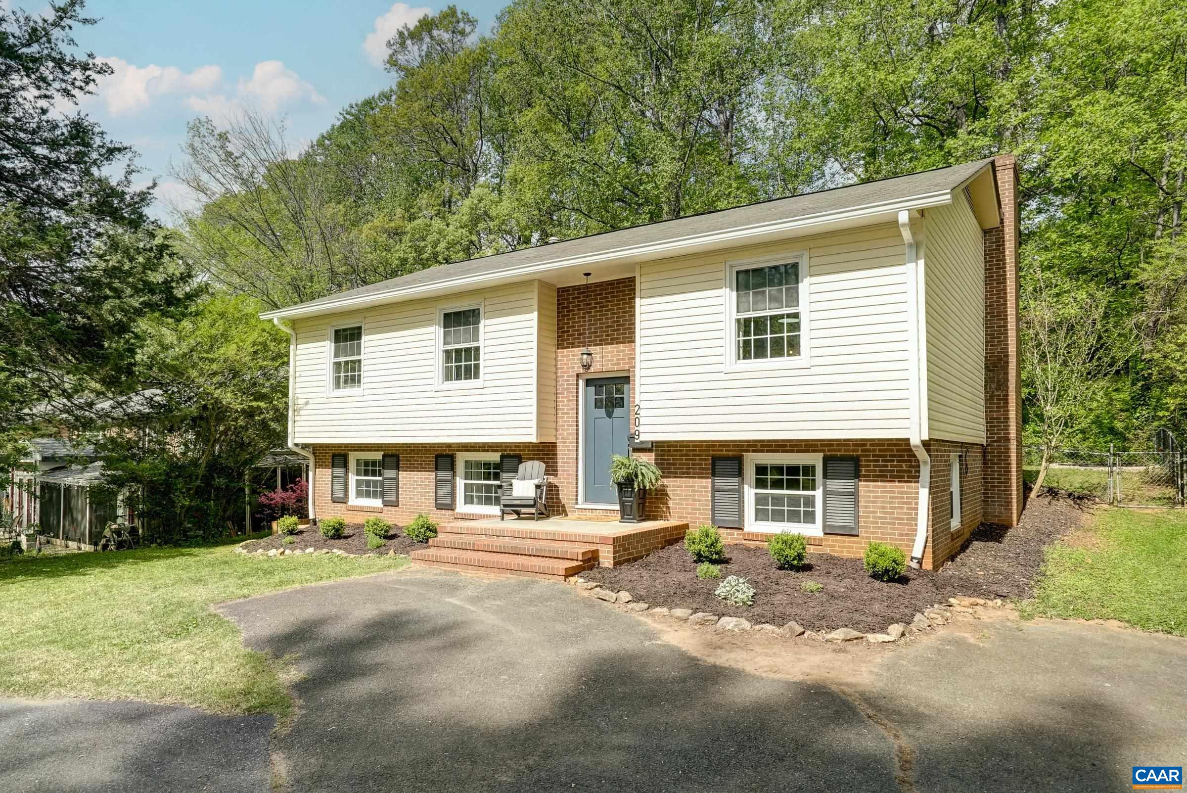 209 OLD LYNCHBURG RD