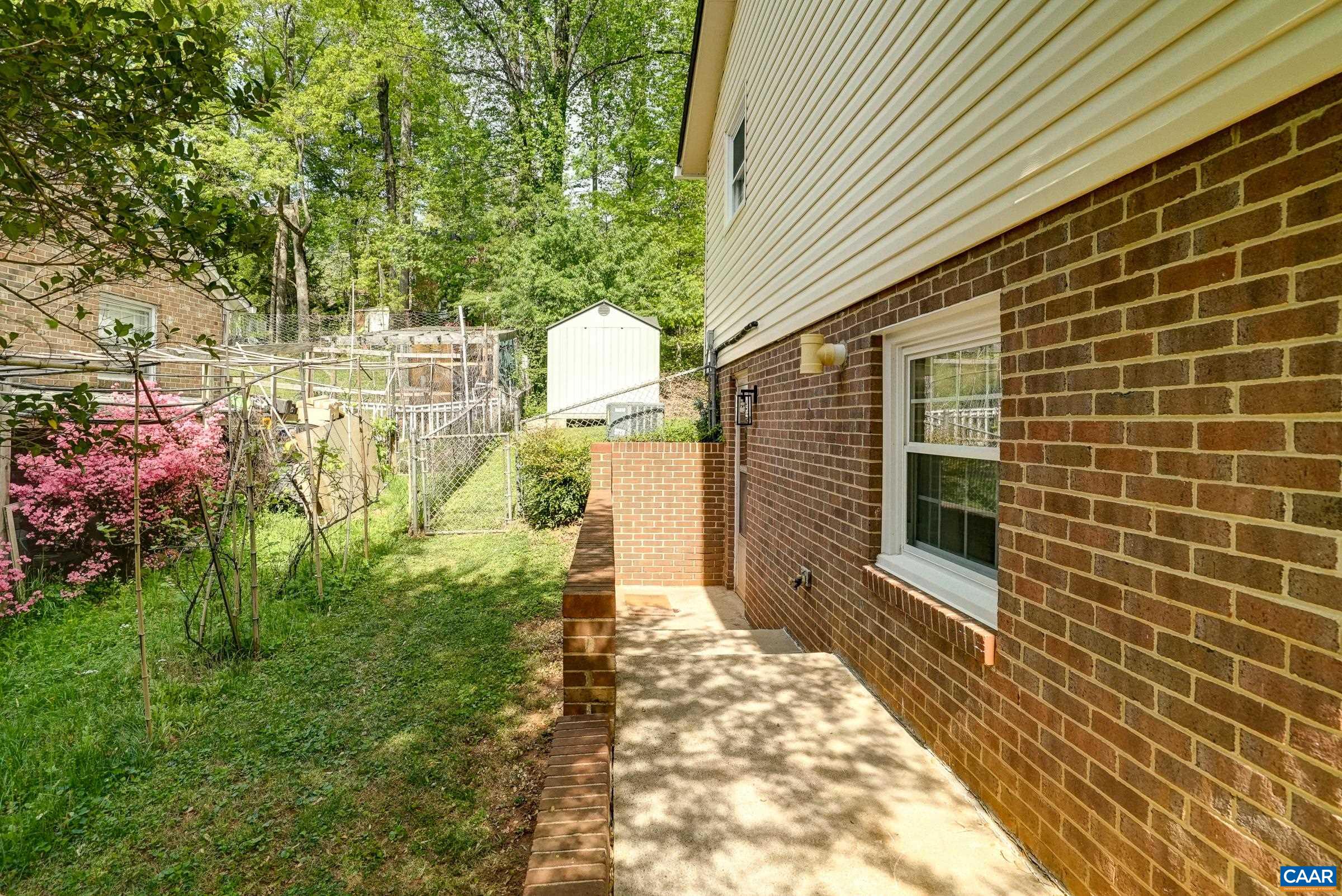 209 OLD LYNCHBURG RD