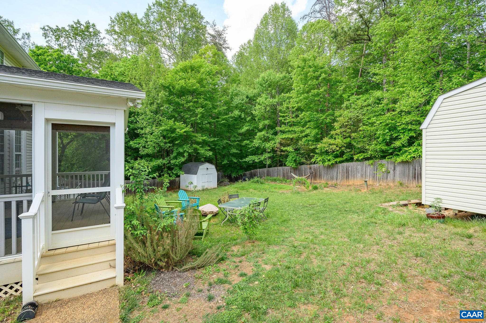 2364 N CHESTERFIELD CT