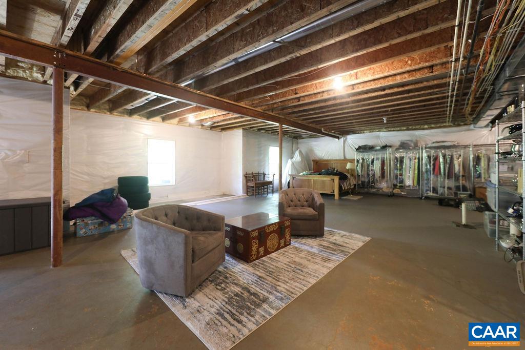 5459 OXBOW DR