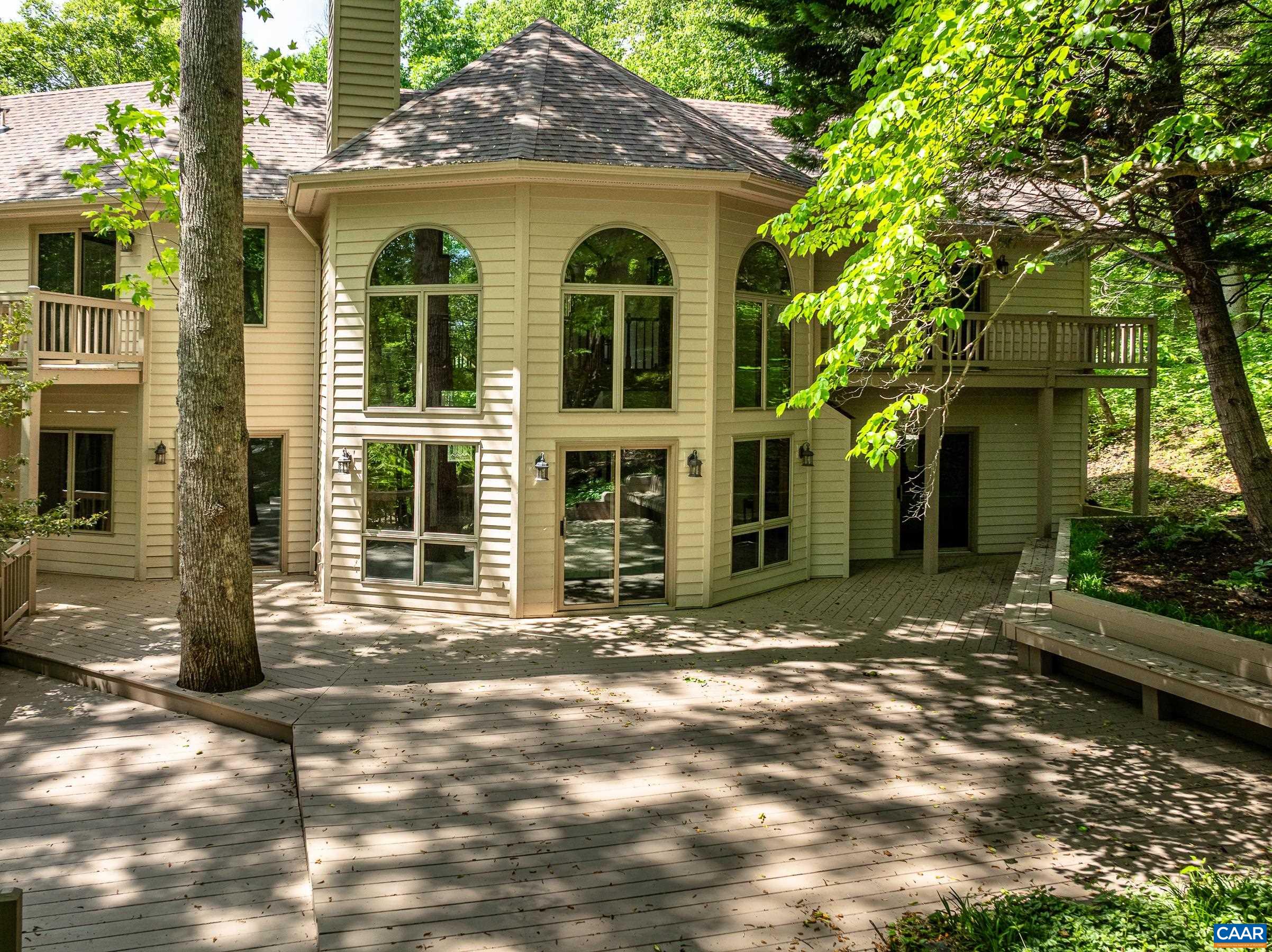 691 STONEY CREEK WEST