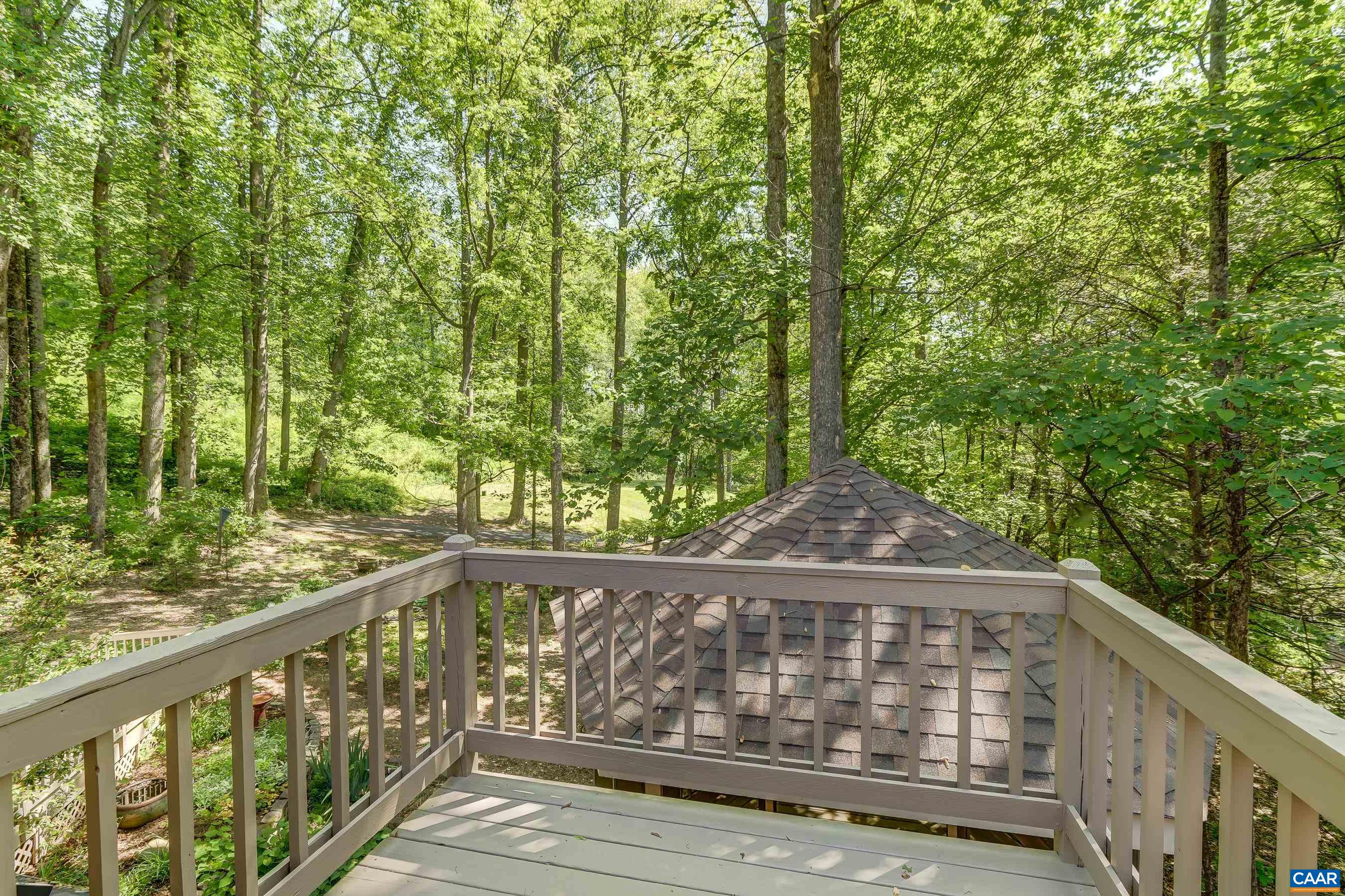 691 STONEY CREEK WEST