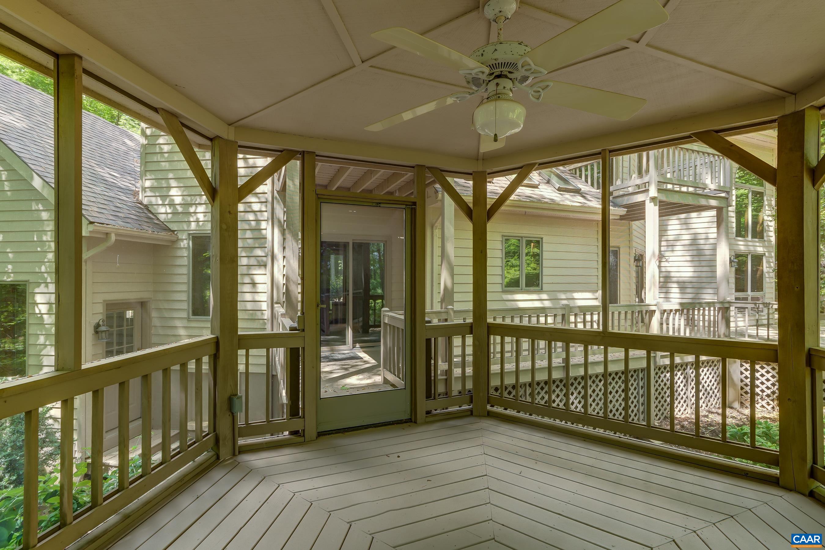 691 STONEY CREEK WEST