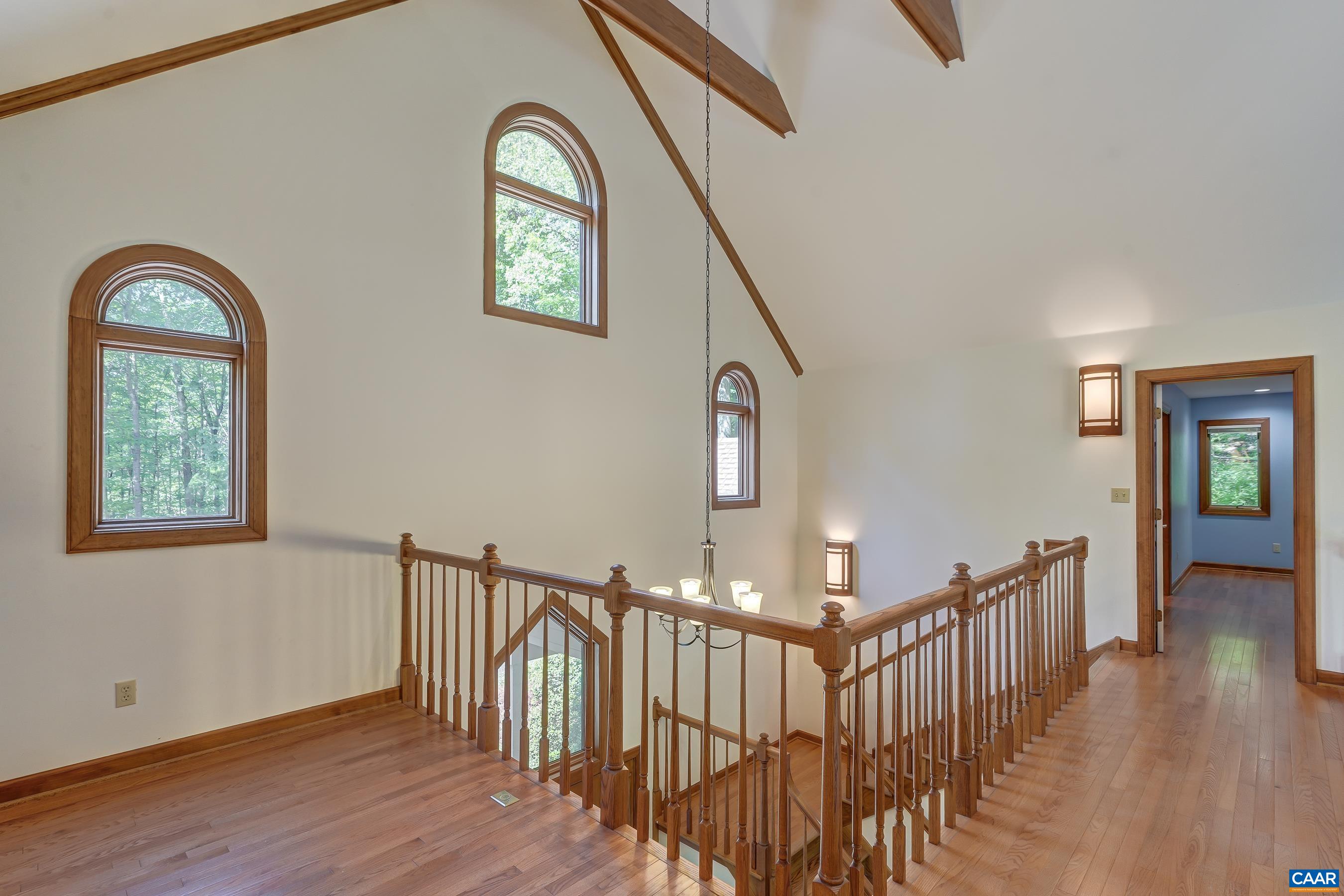 691 STONEY CREEK WEST