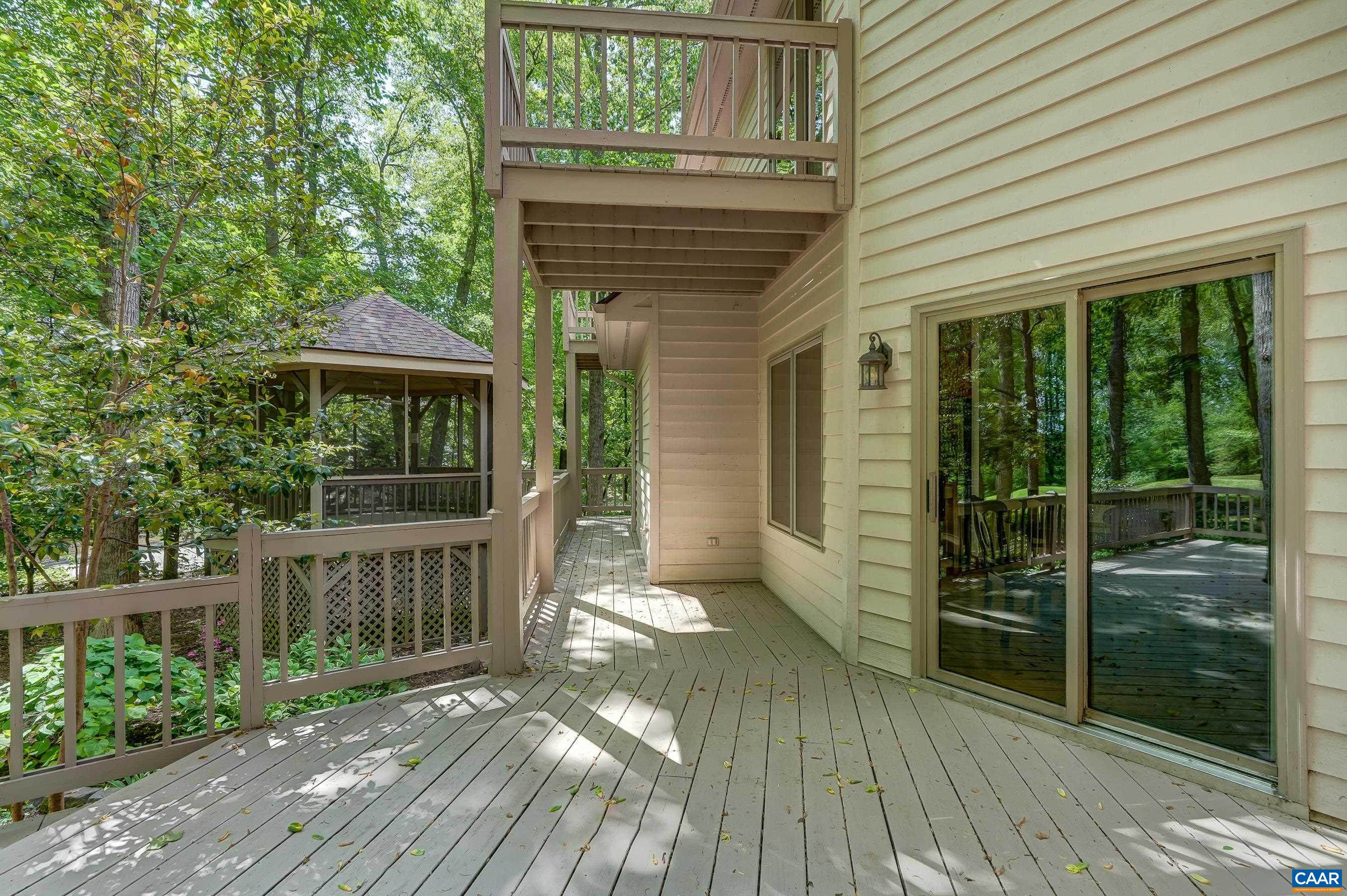 691 STONEY CREEK WEST