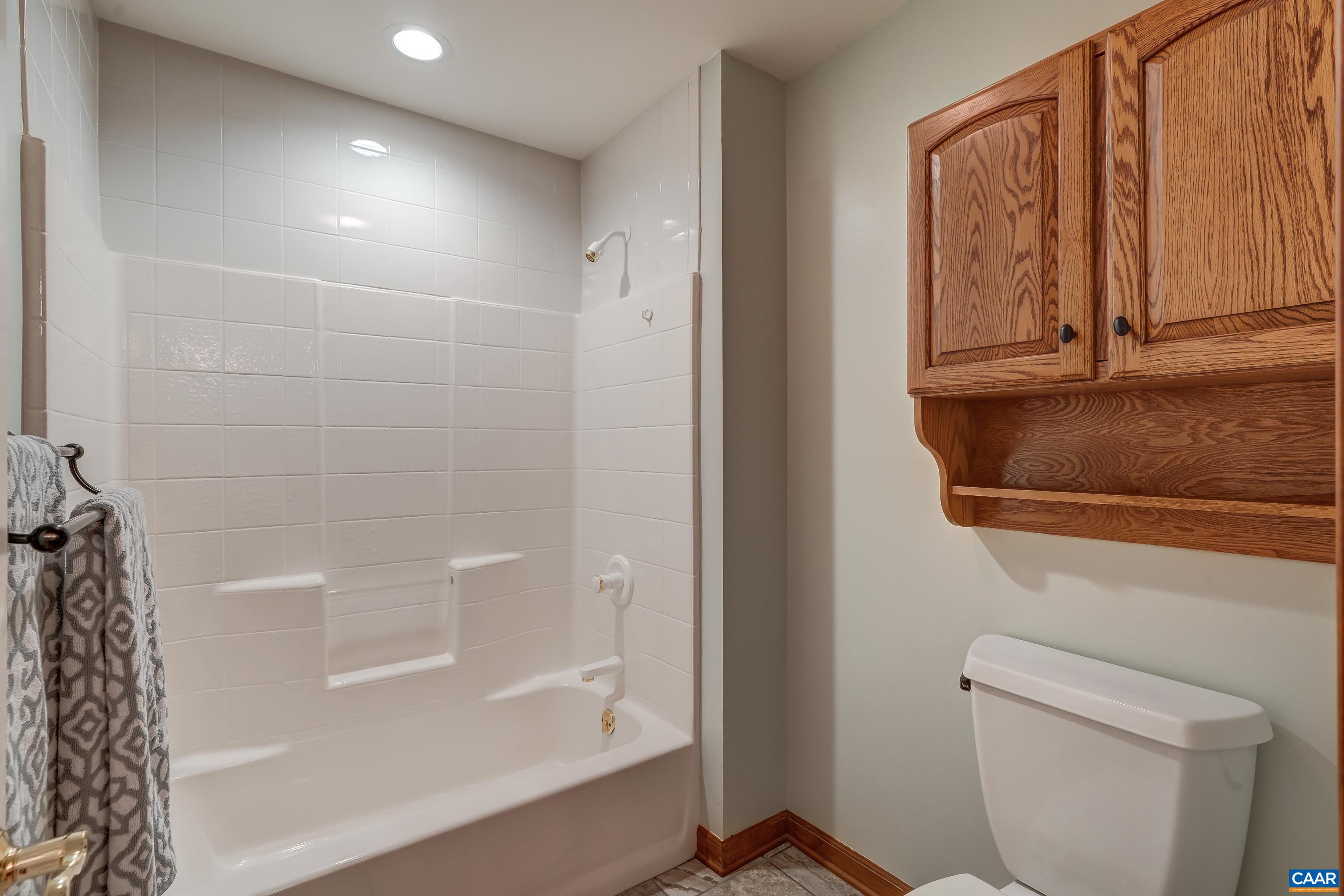 691 STONEY CREEK WEST