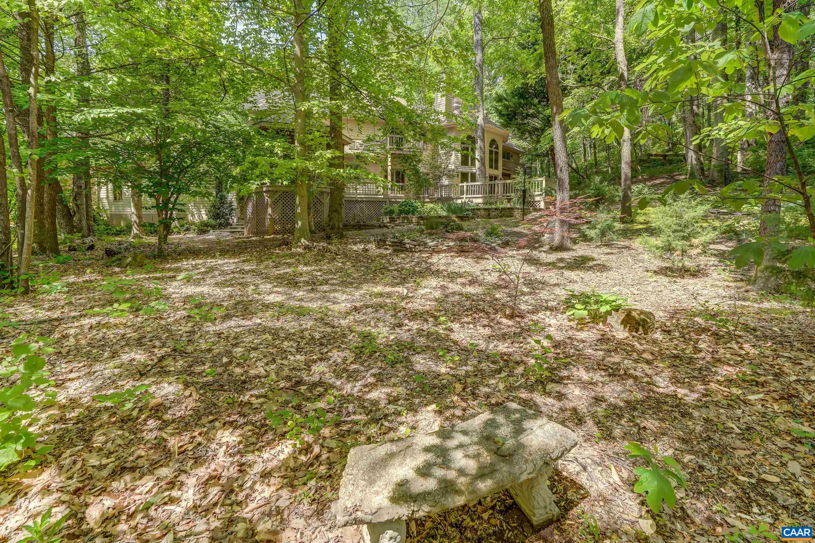 691 STONEY CREEK WEST