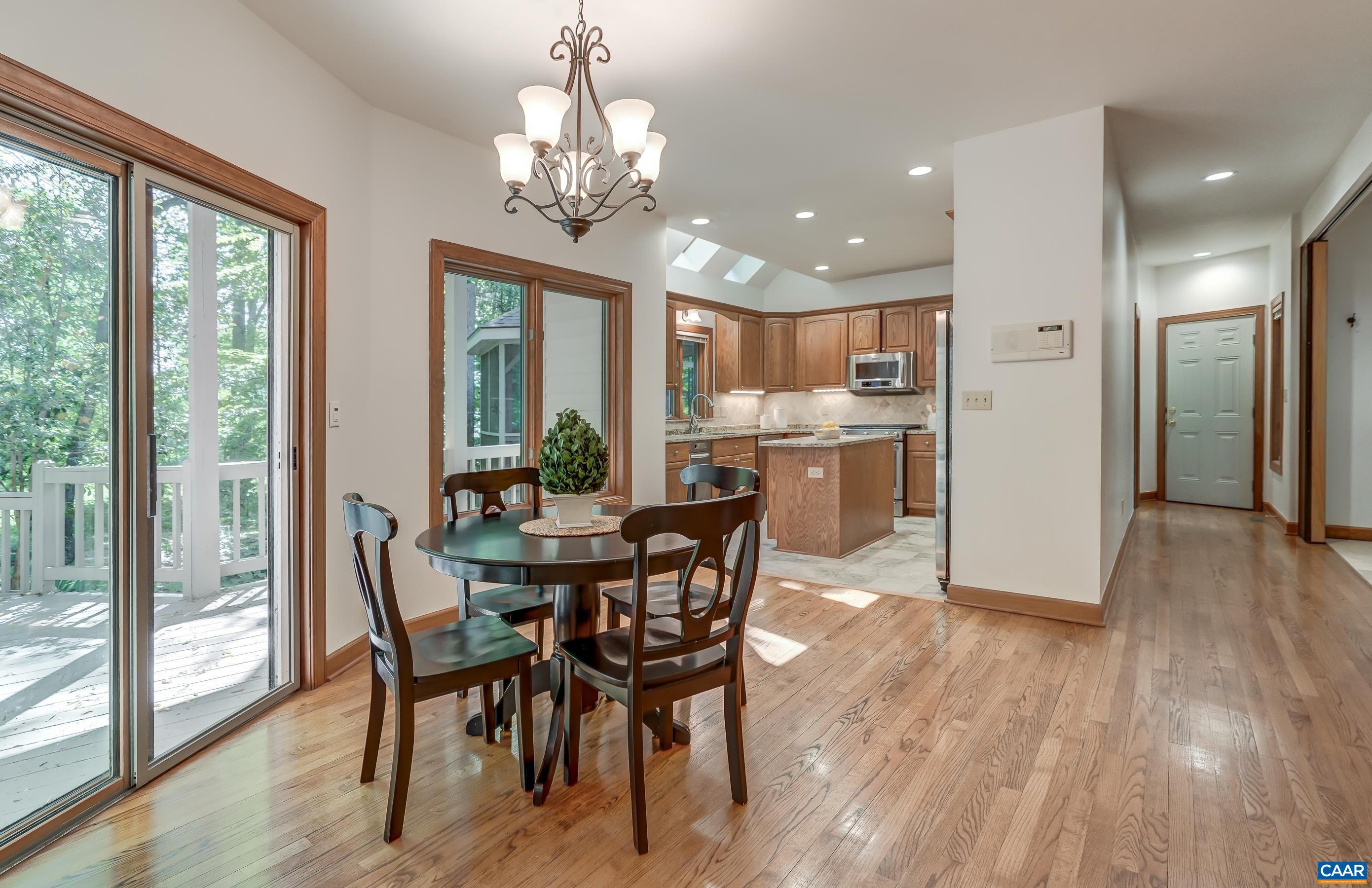 691 STONEY CREEK WEST