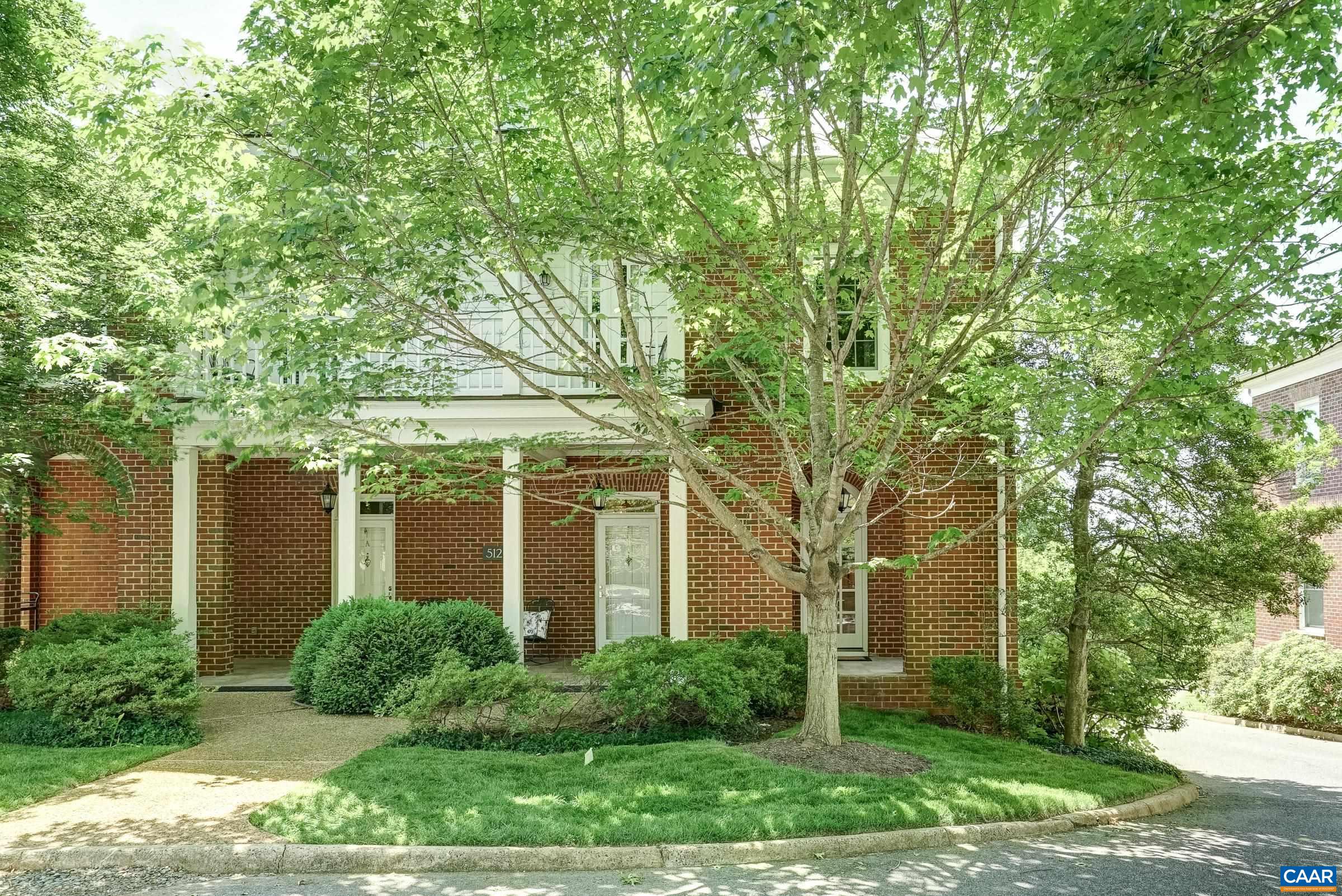 512 WORTHINGTON DR Unit: B