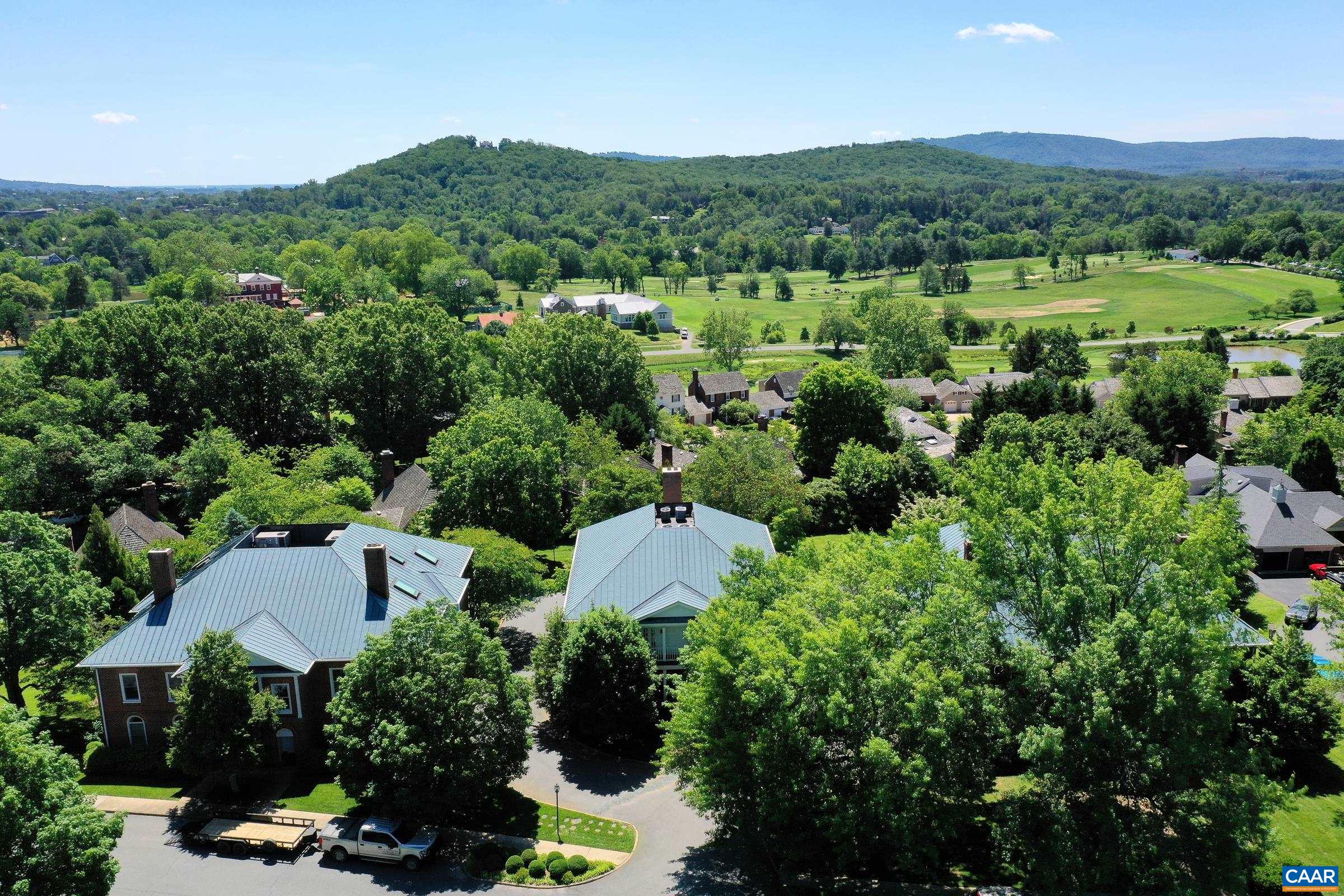 512 WORTHINGTON DR Unit: B