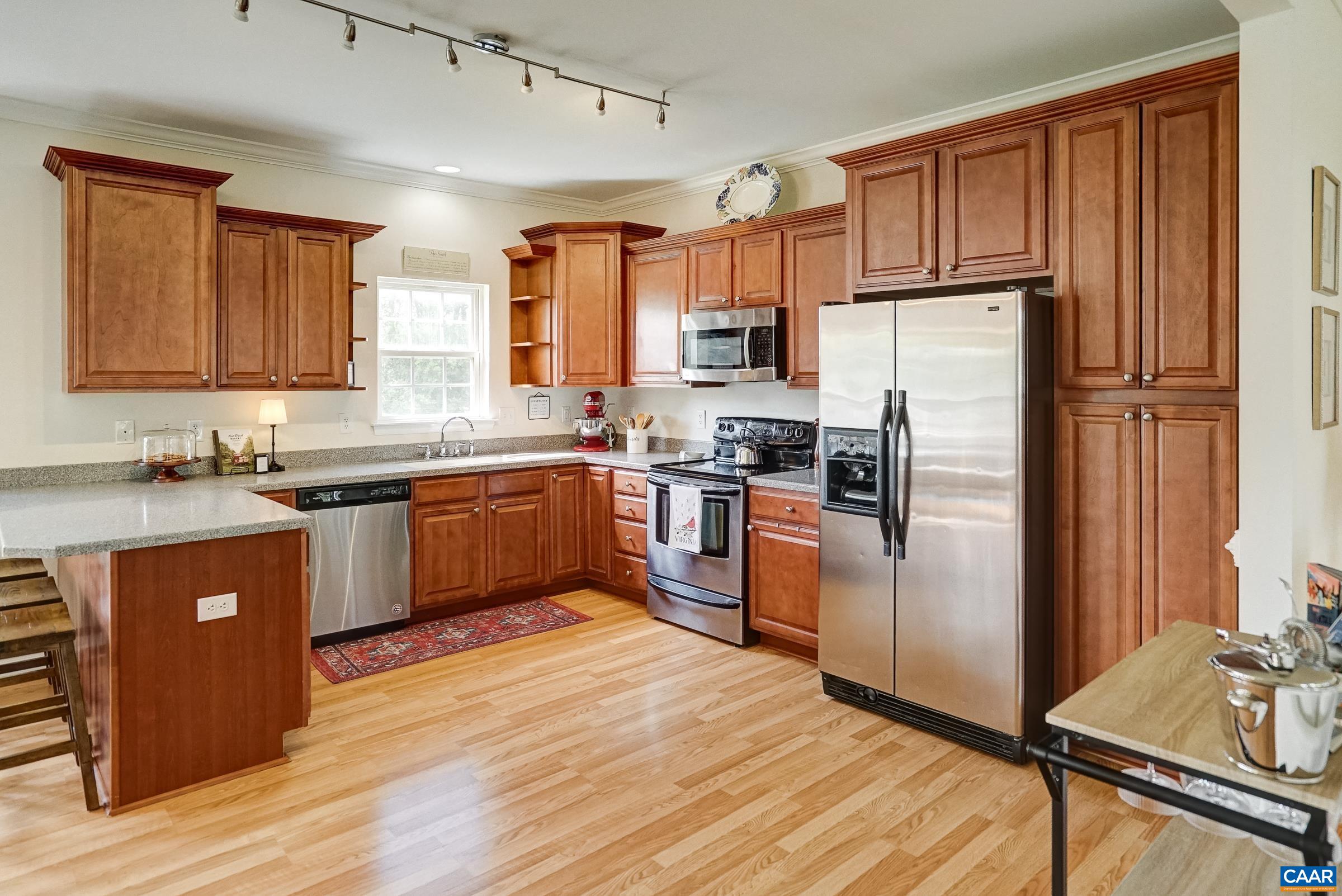 332 OVERVIEW ST