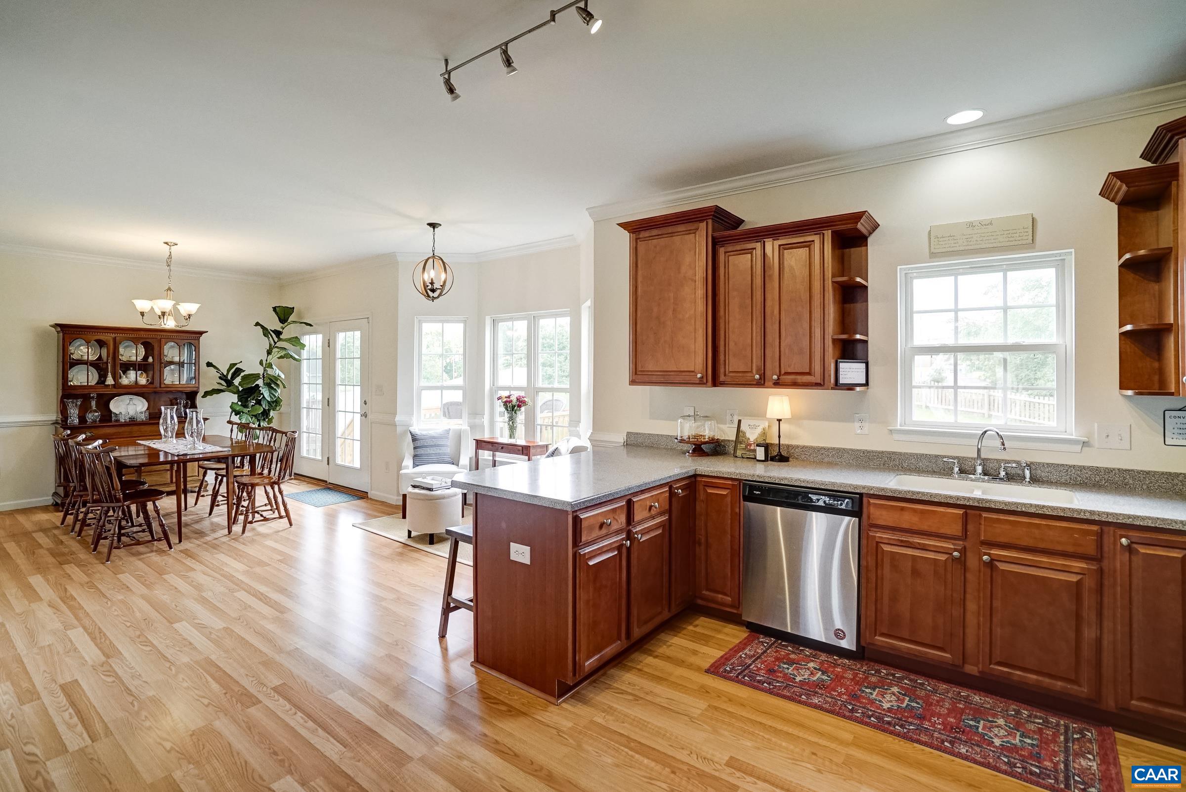 332 OVERVIEW ST