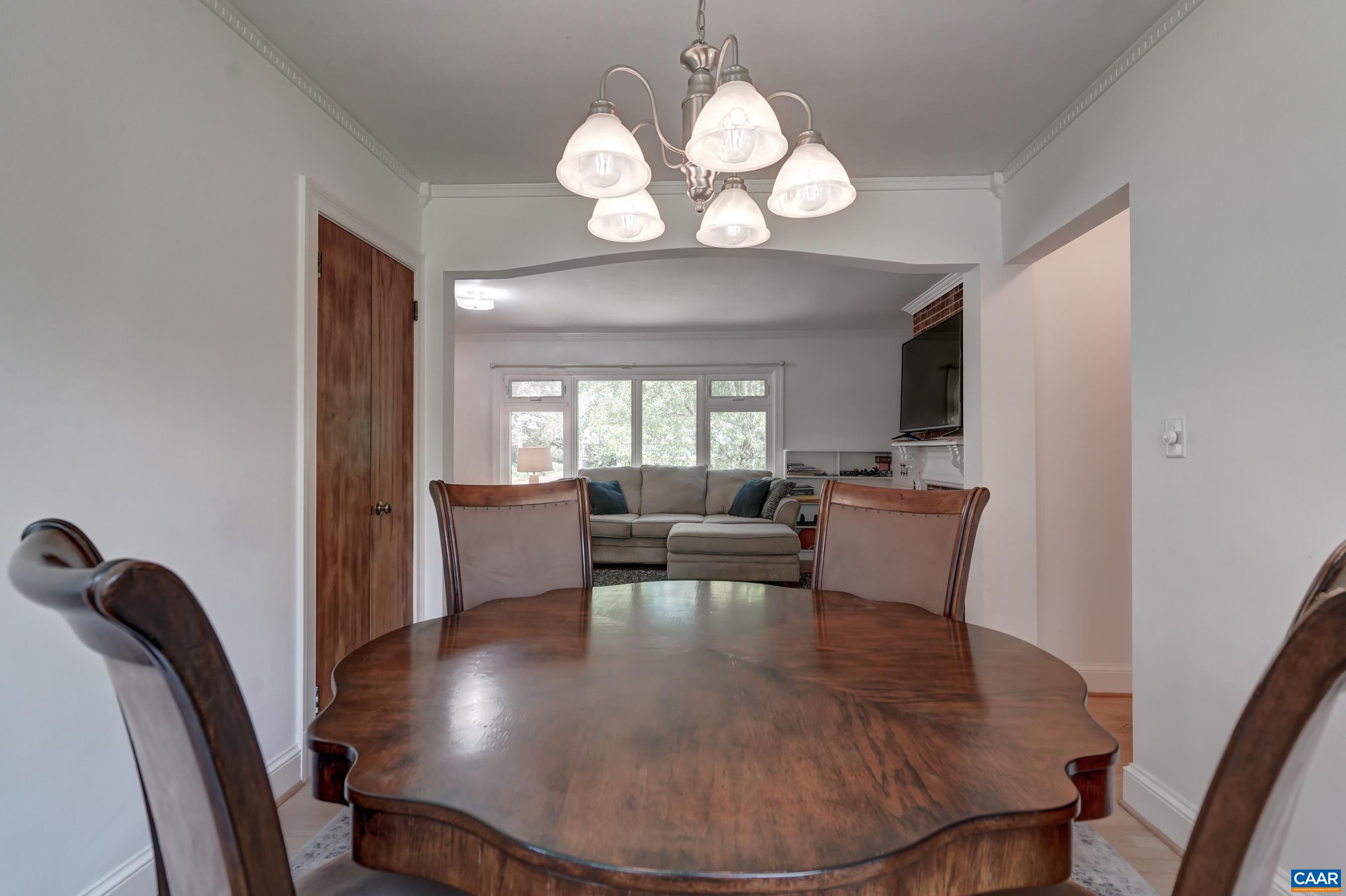 1514 WESTWOOD RD Unit: A and B