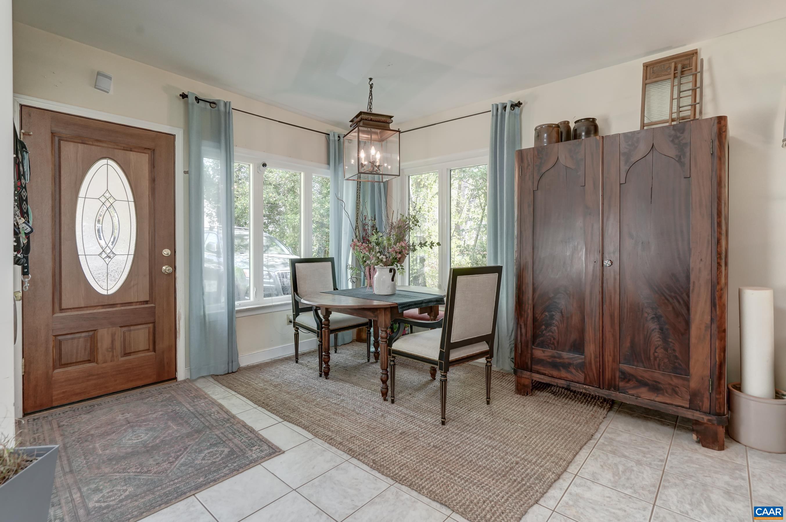 1514 WESTWOOD RD Unit: A and B