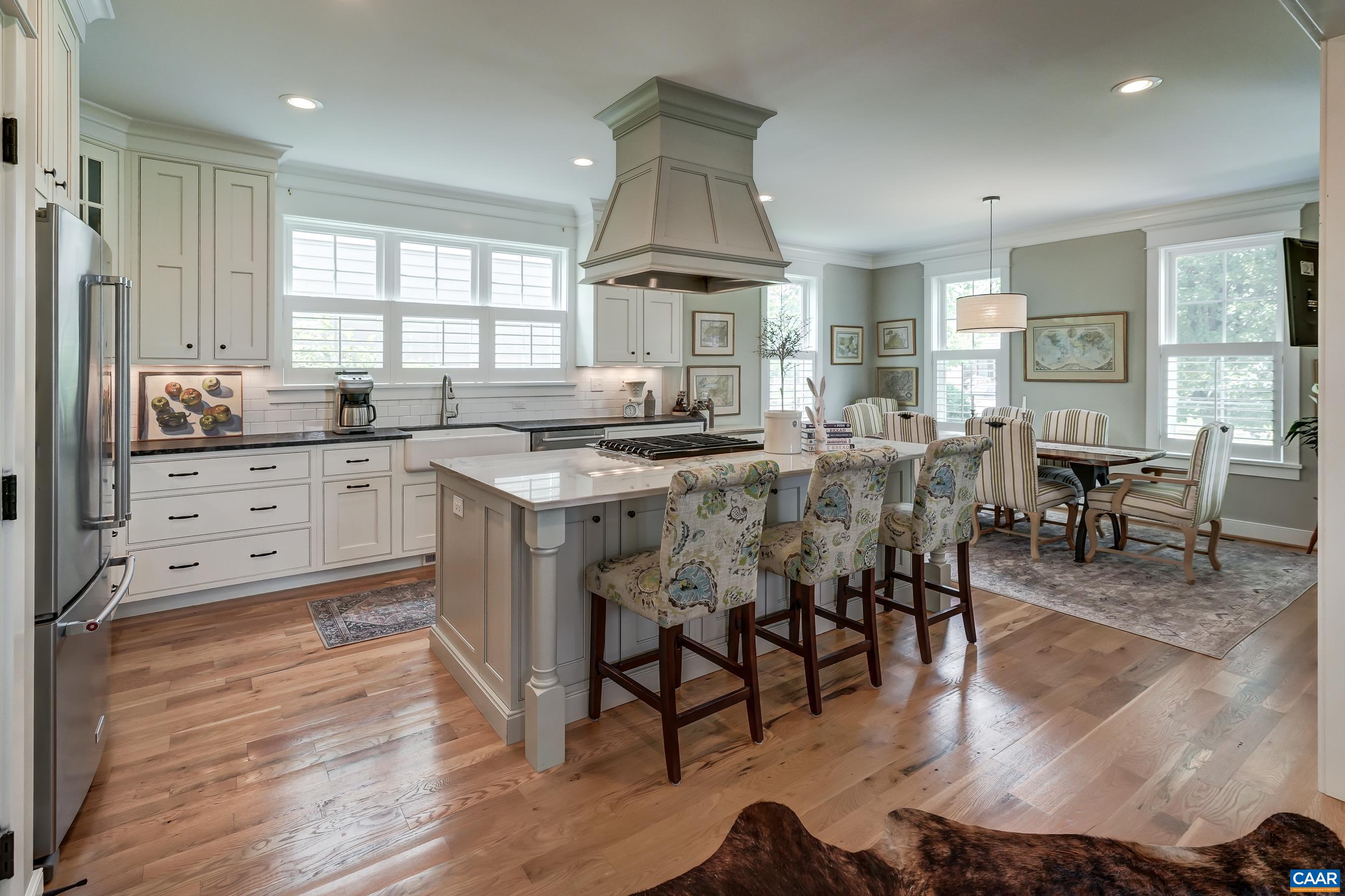772 GOLF VIEW DR