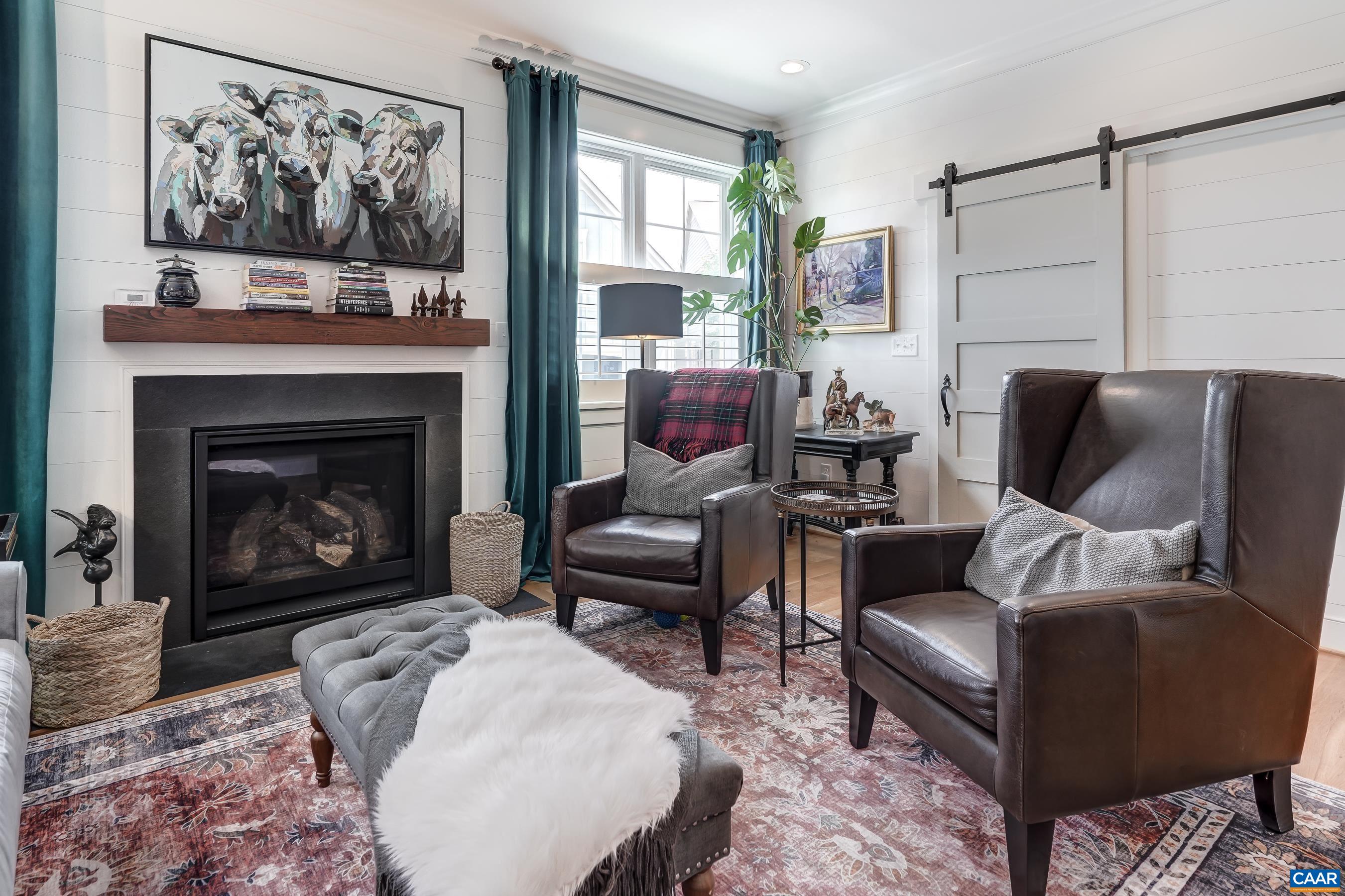 772 GOLF VIEW DR