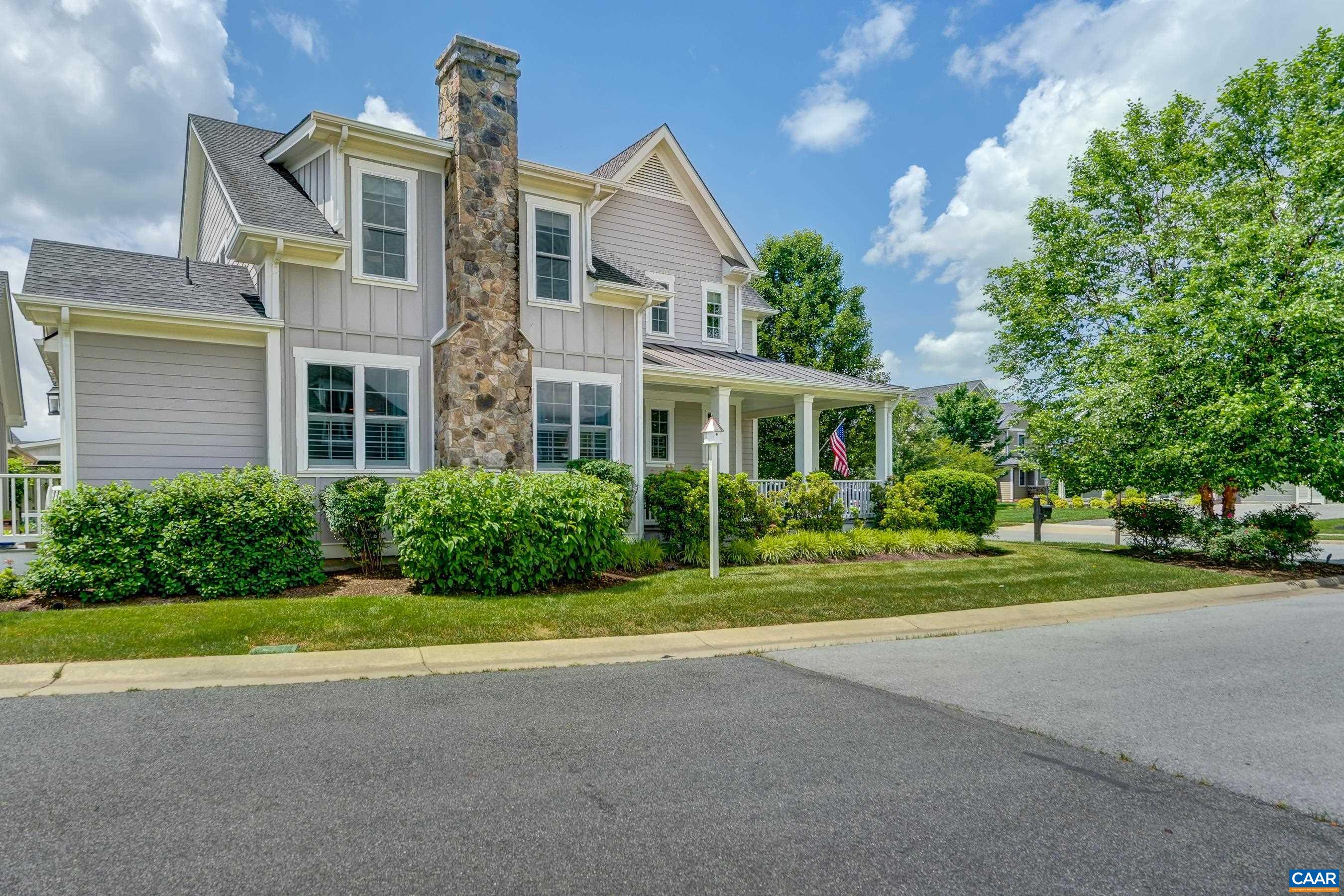 772 GOLF VIEW DR