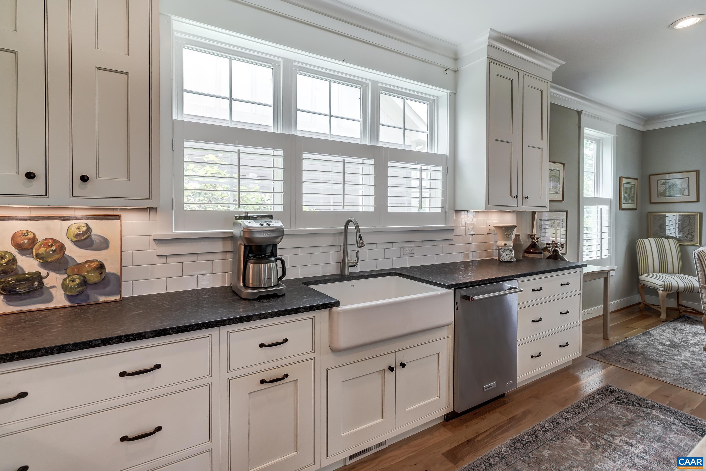 772 GOLF VIEW DR
