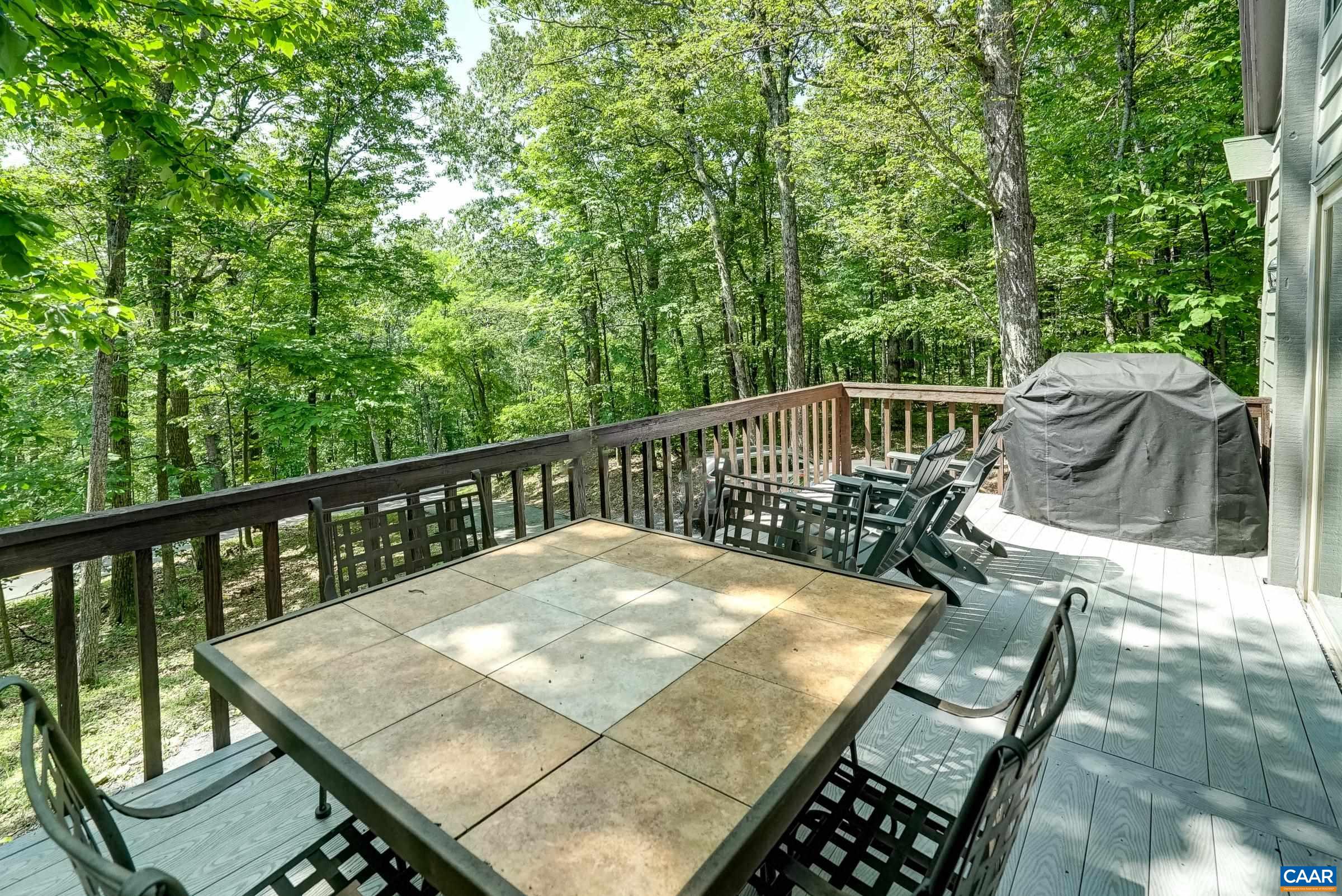 973 LAUREL SPRINGS DR